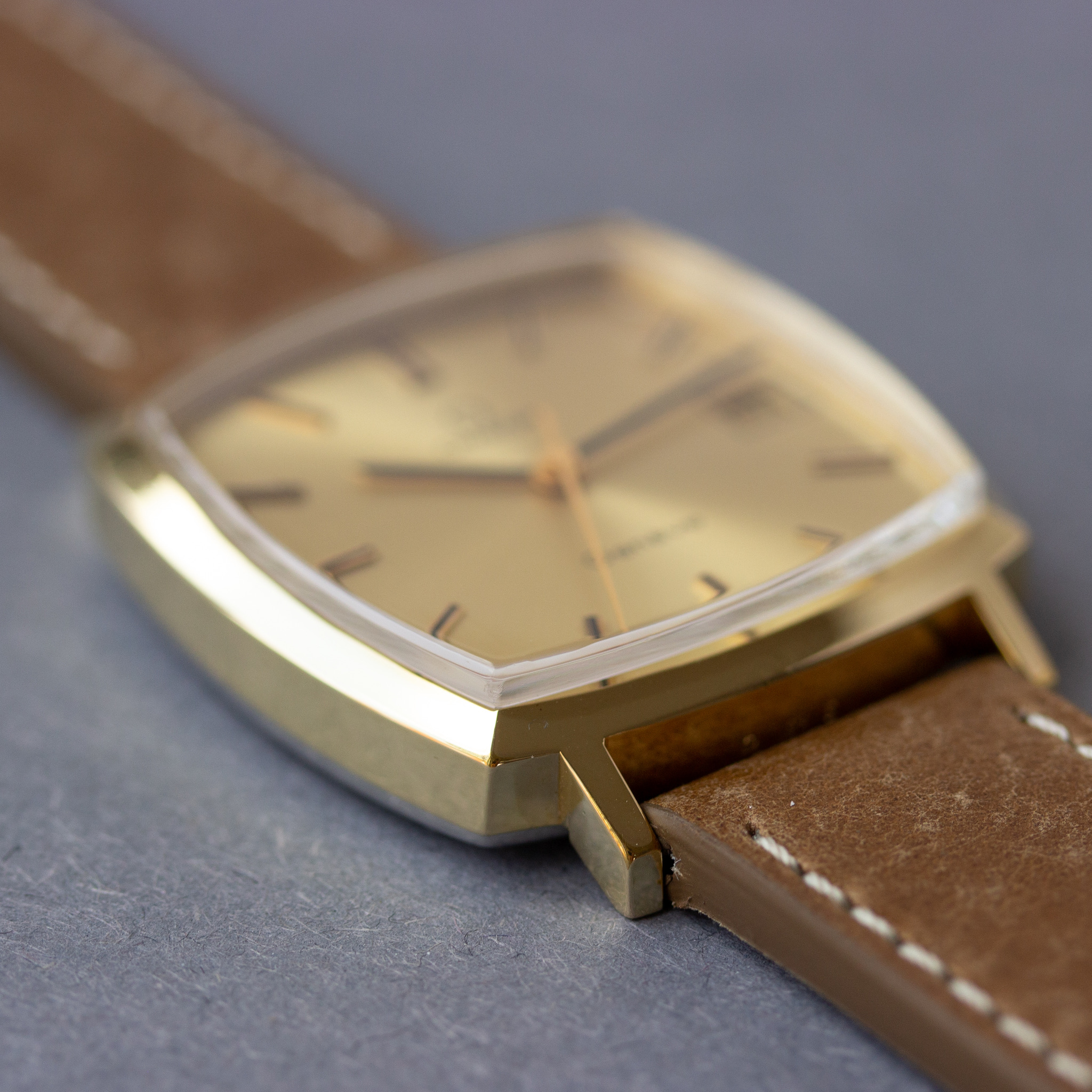 View of Omega Geneva ref 132.0052 cal 1030