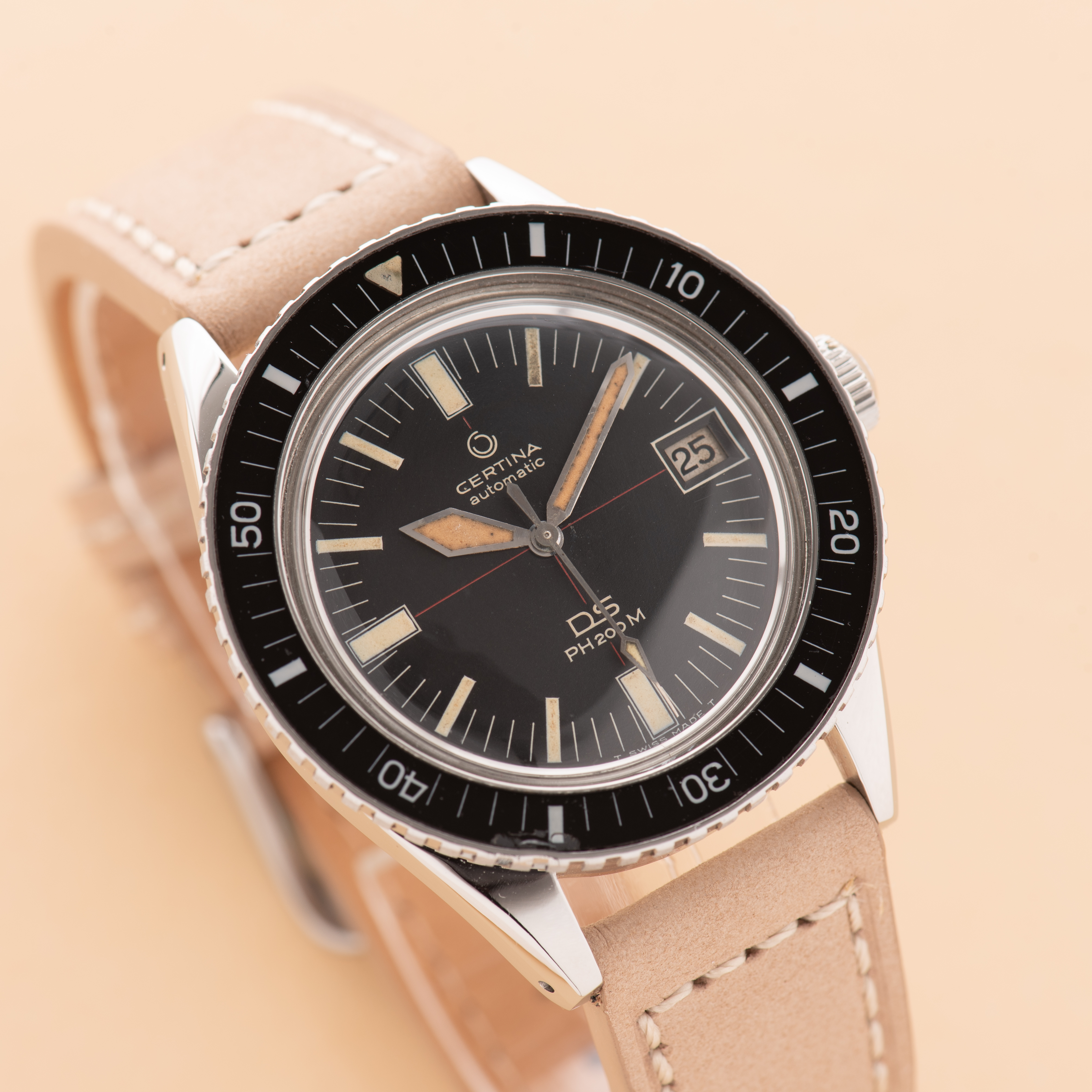 Zicht op Certina Automatic DS PH 200m ref 346.825