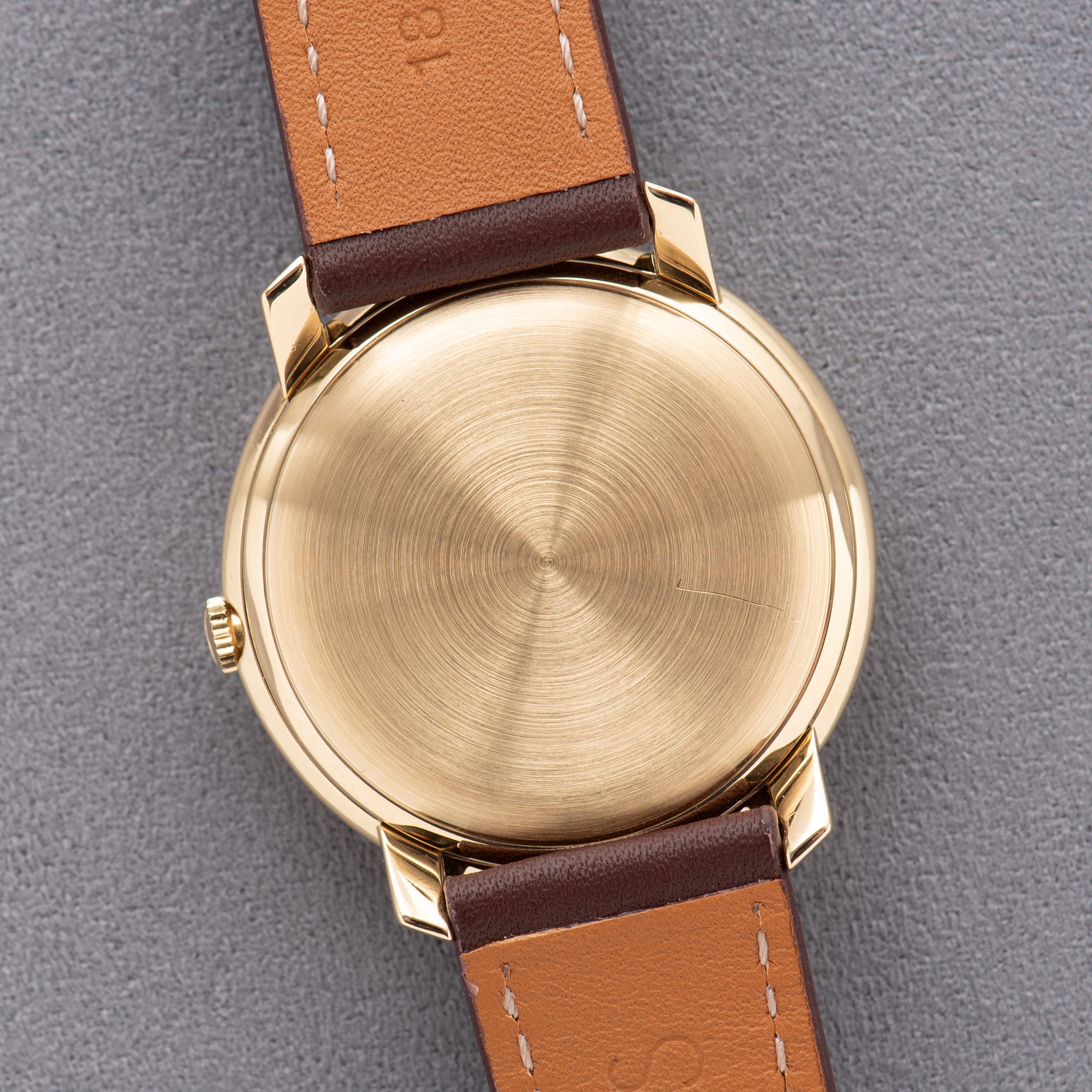 Vue de IWC International Watch Co Schaffhausen Automatic De Luxe Date cal 8531 Gold 18k