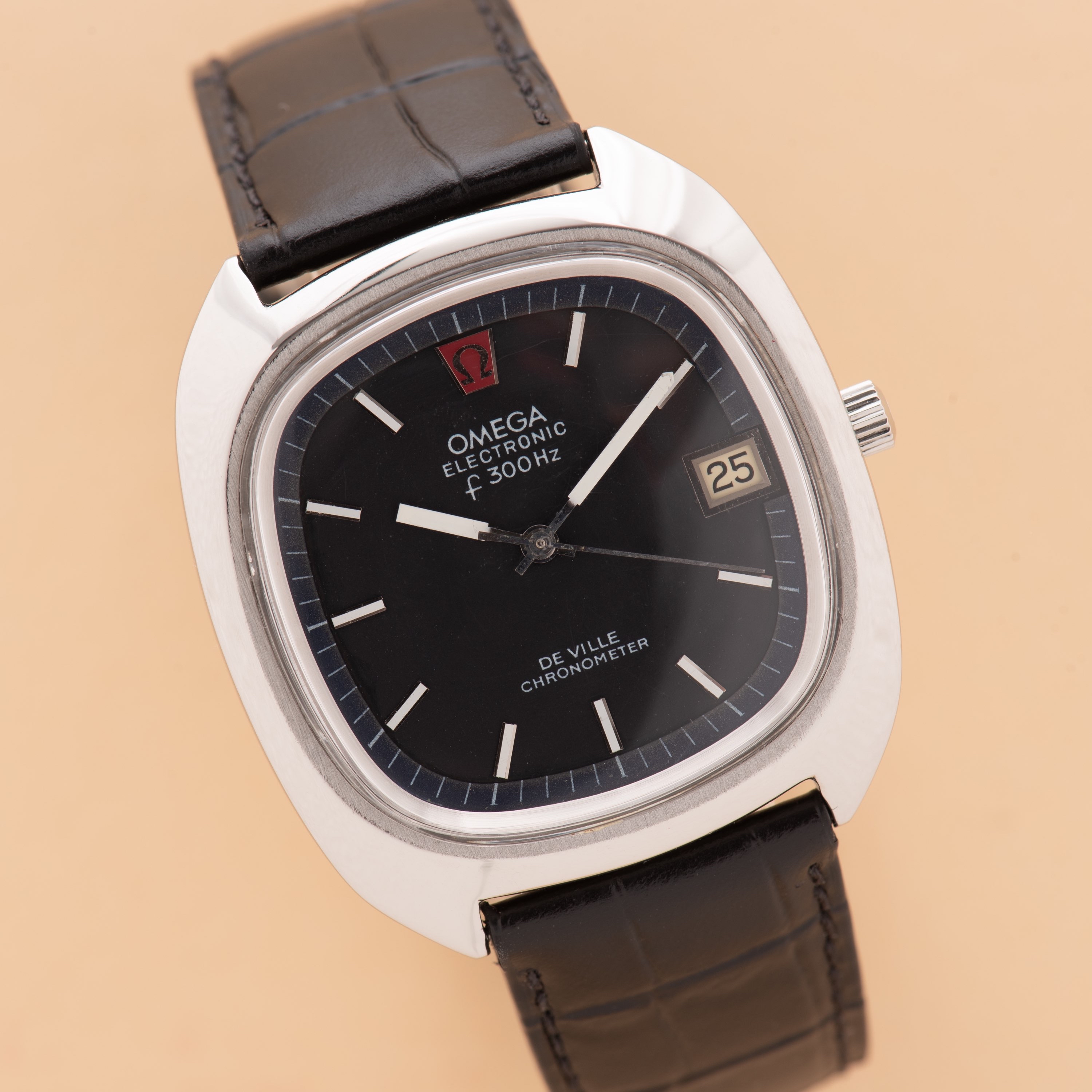 Vue de Omega Electronic F300Hz De Villle Chronometer réf 198.0035