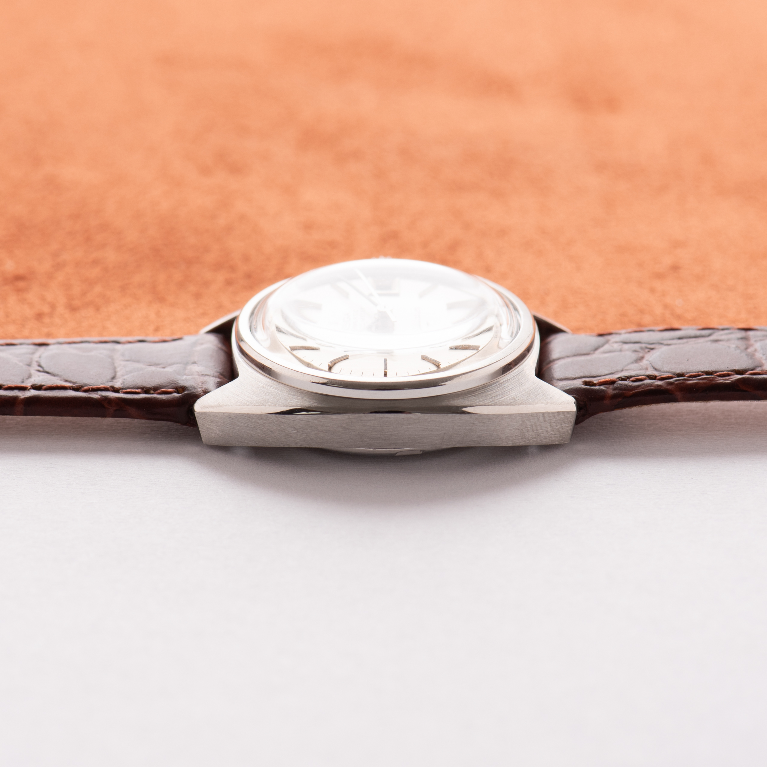 Vue de Omega Automatic Chronometer Constellation Silver Dial Réf 568.001 from 1968