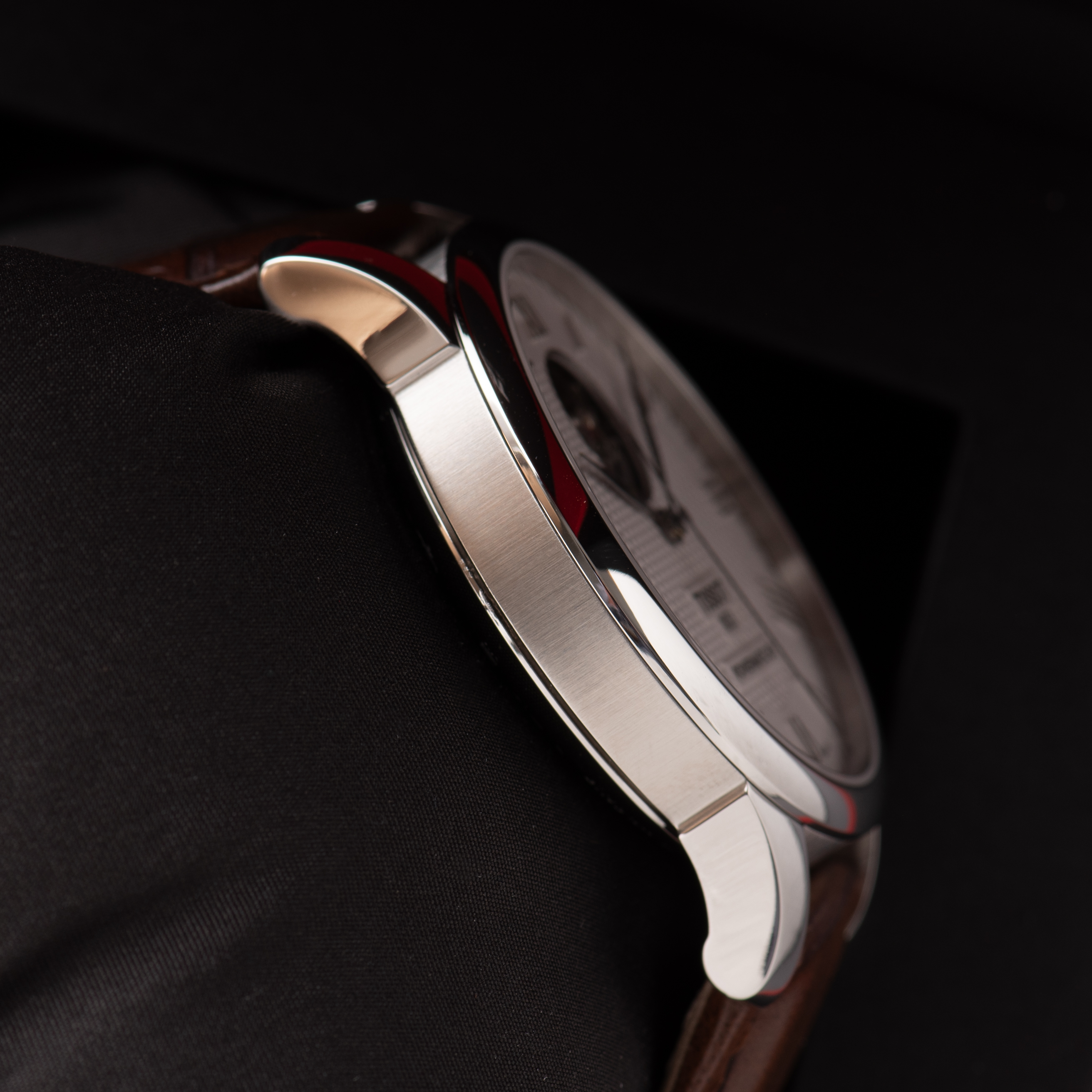 Vue de Tissot Le Locle Open Heart Like New Full Set Réf T006.407.16.033.01