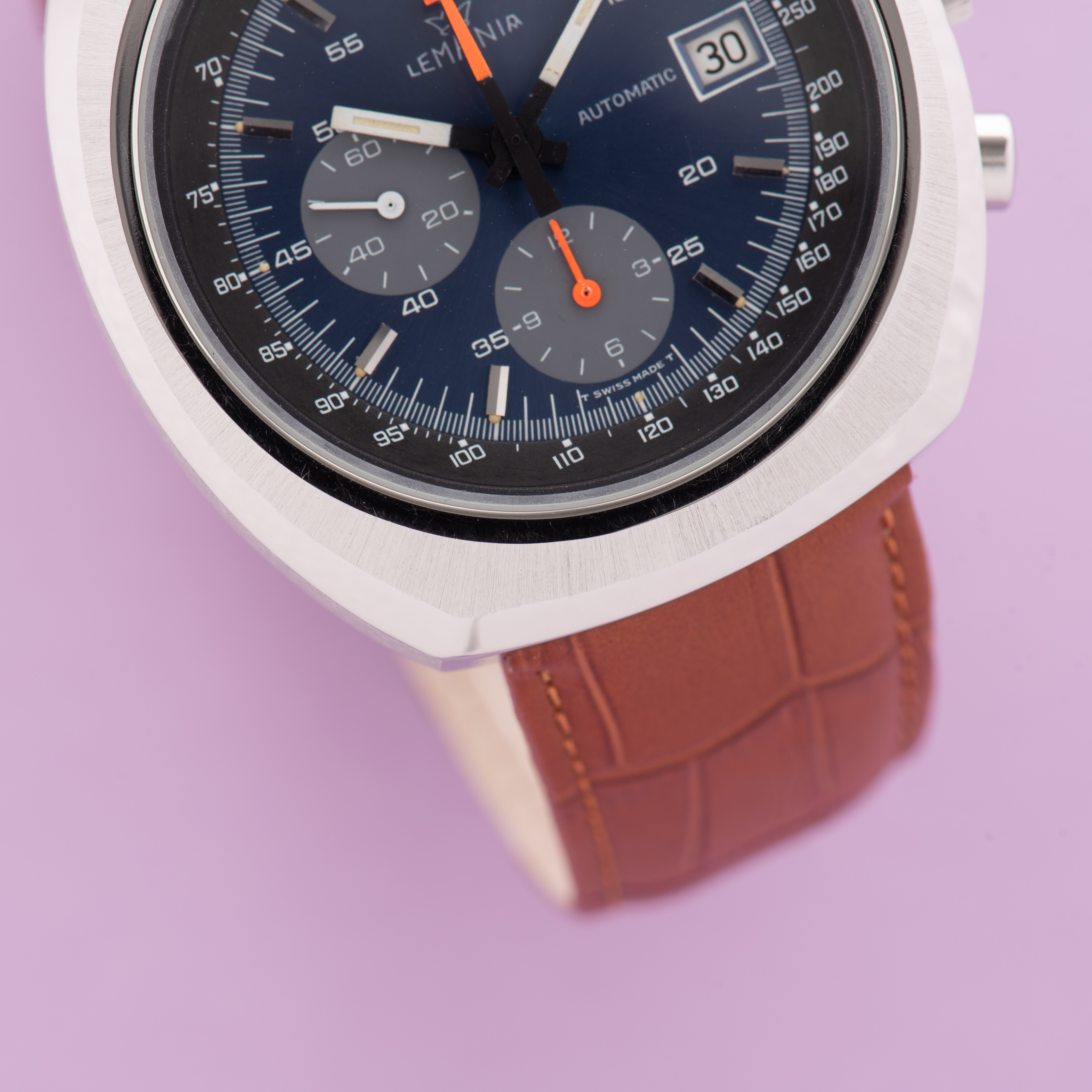 Zicht op Lemania Automatische chronograaf Lemania 1341 uit 1972