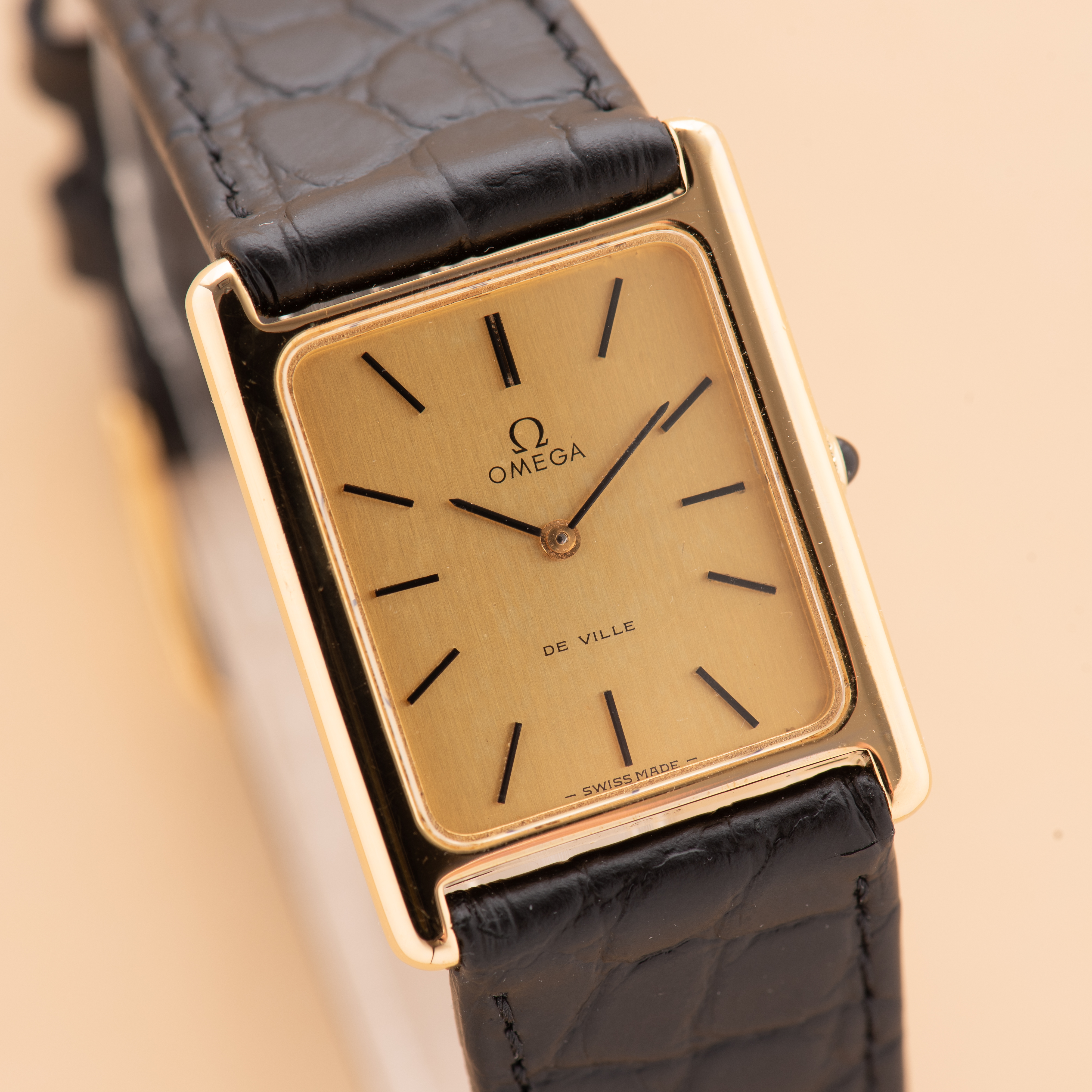 View of Omega De Ville Classique Ref 511.0404 from 1975