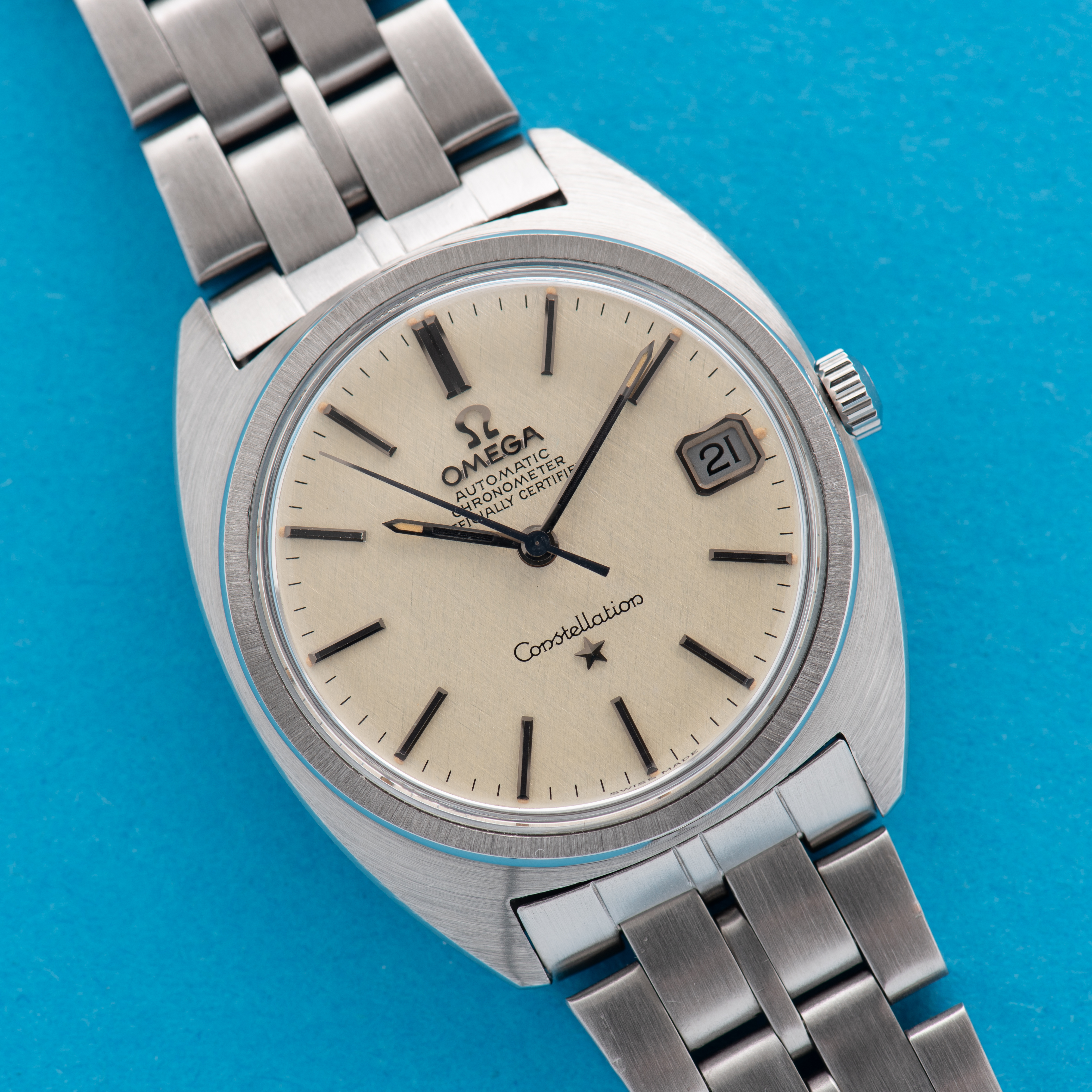 Vue de Omega Automatic Chronometer Constellation "Linen dial" Réf 168.017 from 1969