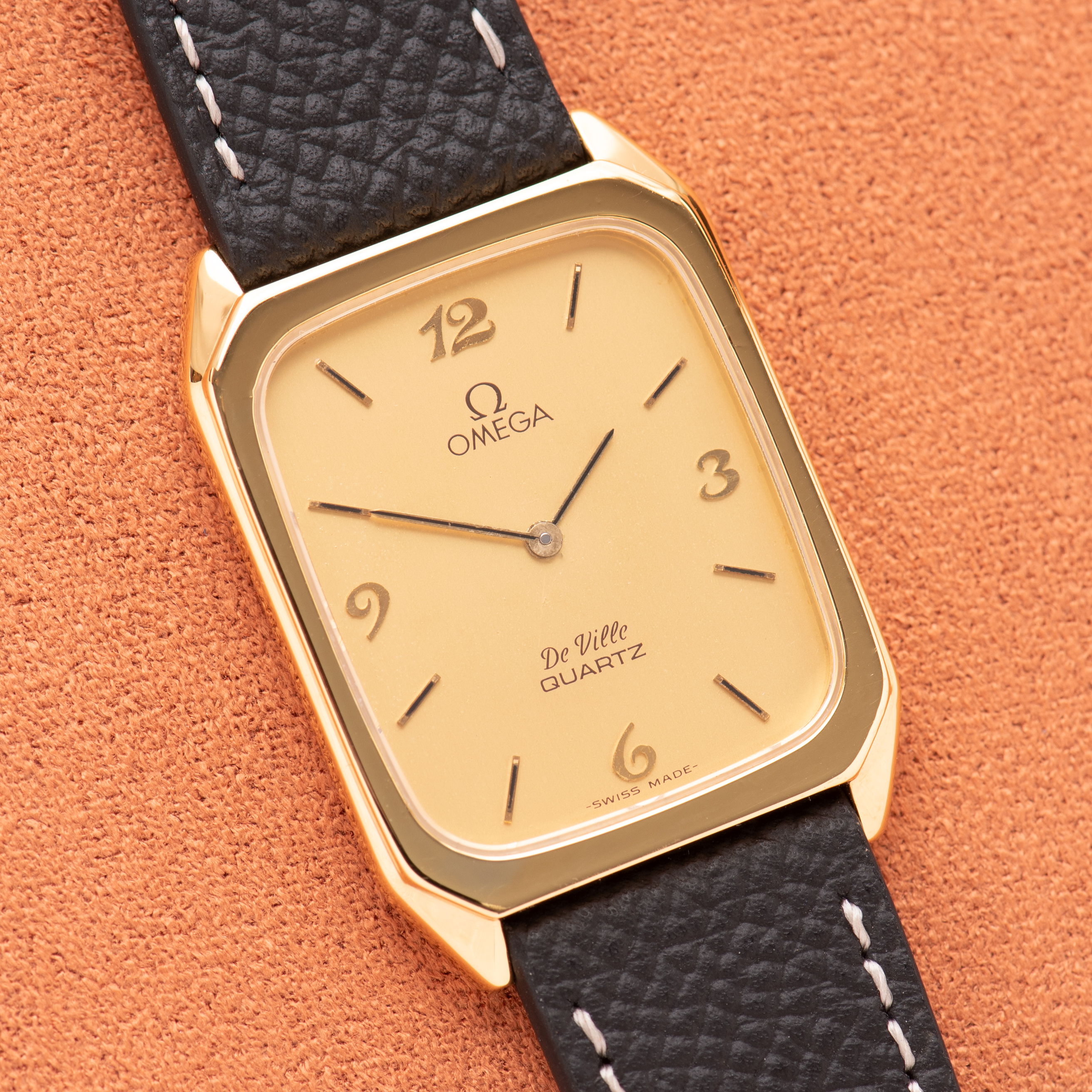 View of Omega De Ville Quartz Breguet Dial Réf 191.01261 from 1982