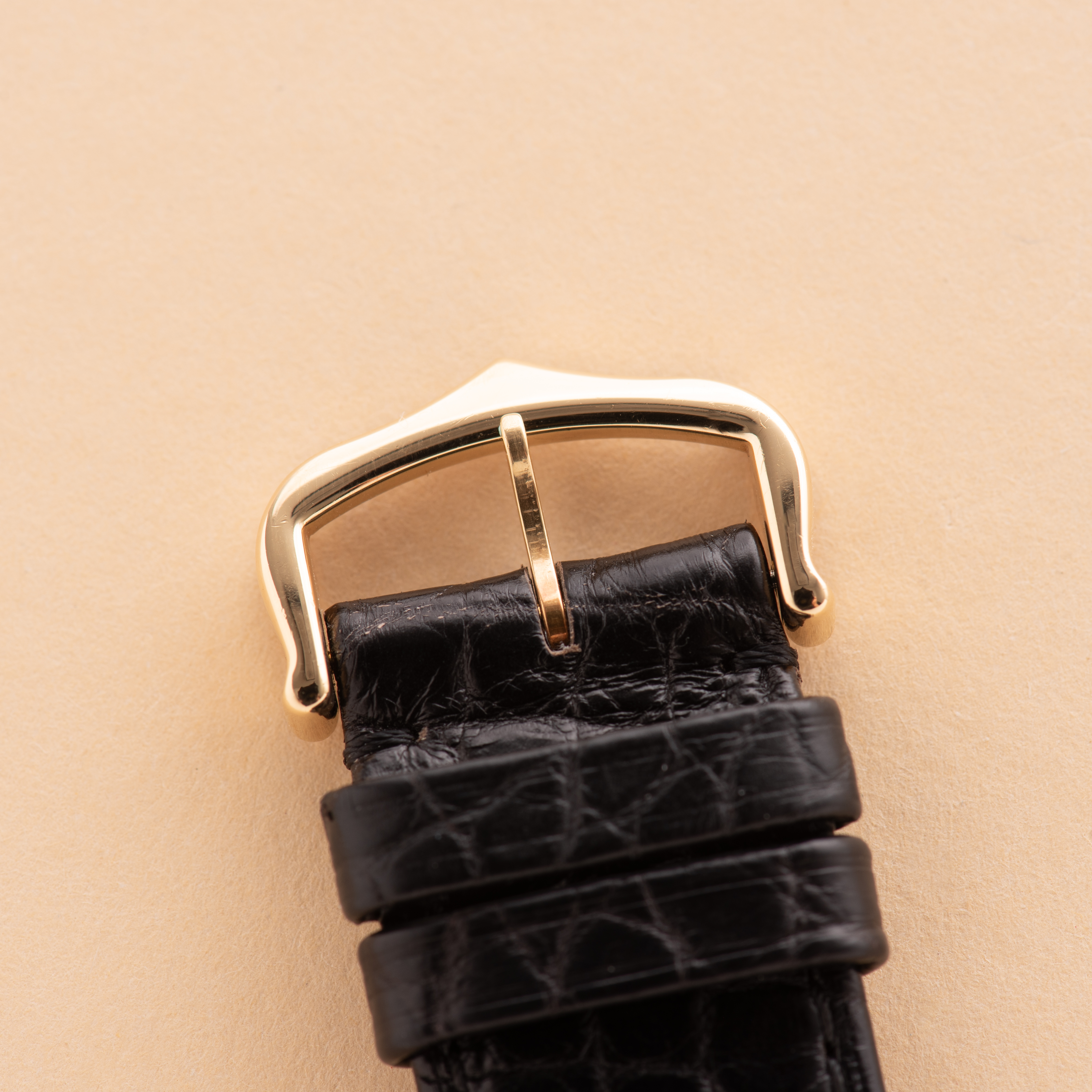 Zicht op Cartier Tank Solo LM ref 3167 Gold 18K/Steel Volledige set