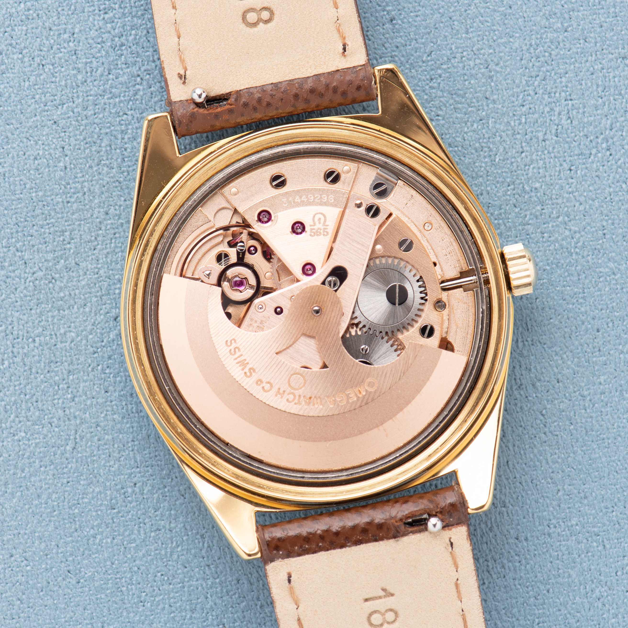 Vue de Omega Automatic Genève Silver Dial GoldPlated Réf 166.041 from 1969