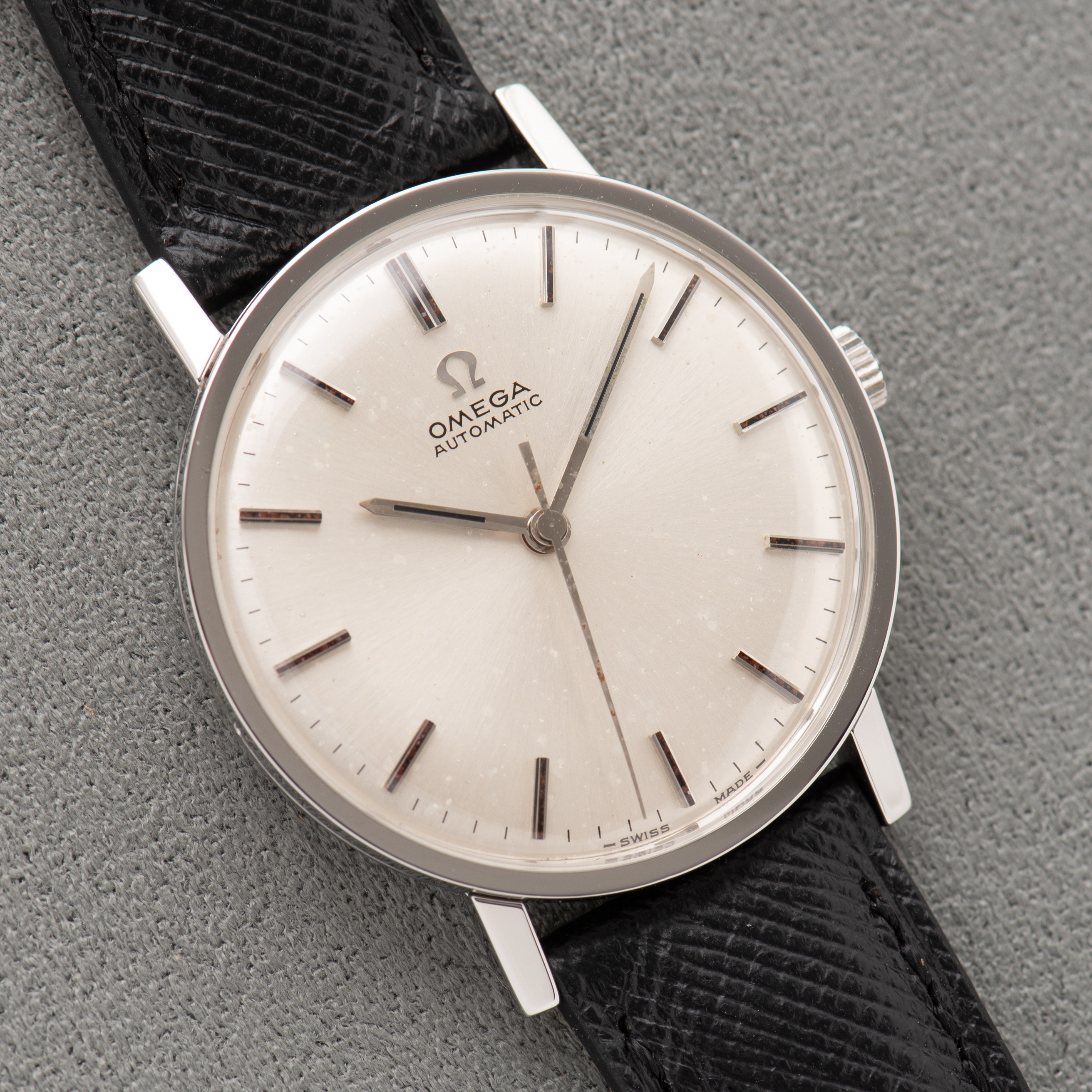 Vue de Omega Automatic Dress Watch Steel from 1963 Réf 161.009 from 1965