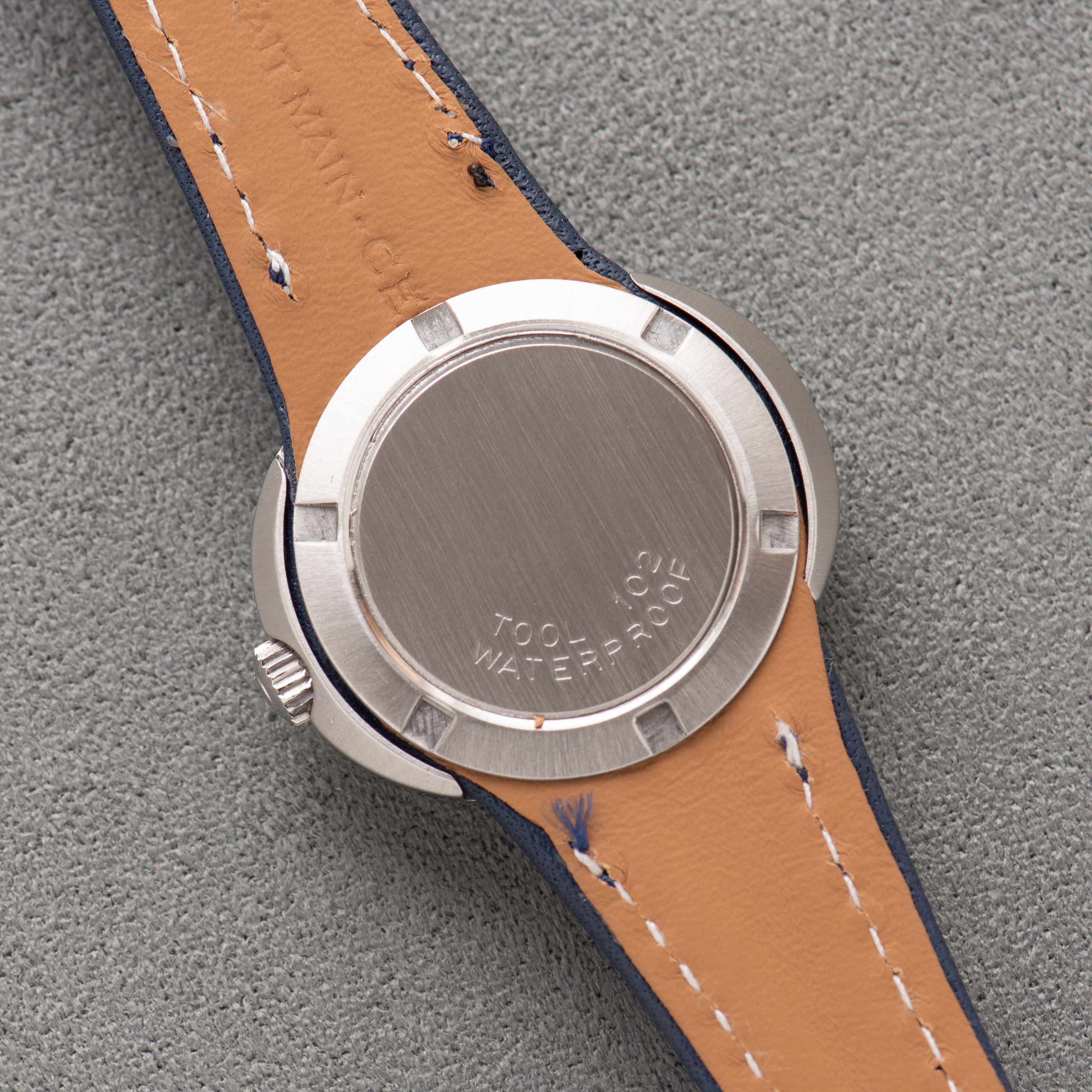 View of Omega Automatic Genève Dynamic Woman Date Grey/blue Dial Réf 566.015 from 1971
