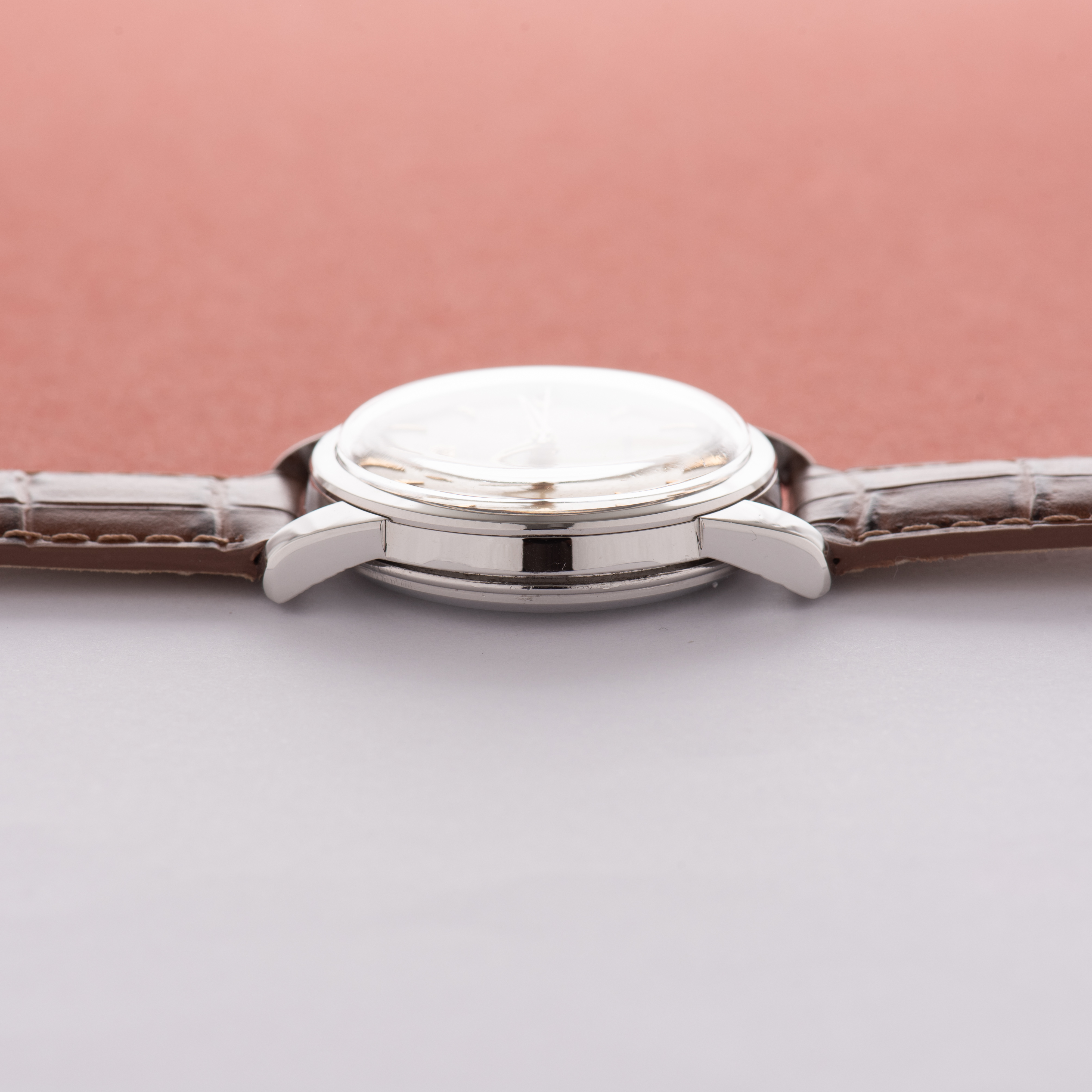 Vue de Omega Automatic Seamaster réf 2846-2848 4 SC cal 501 from 1956