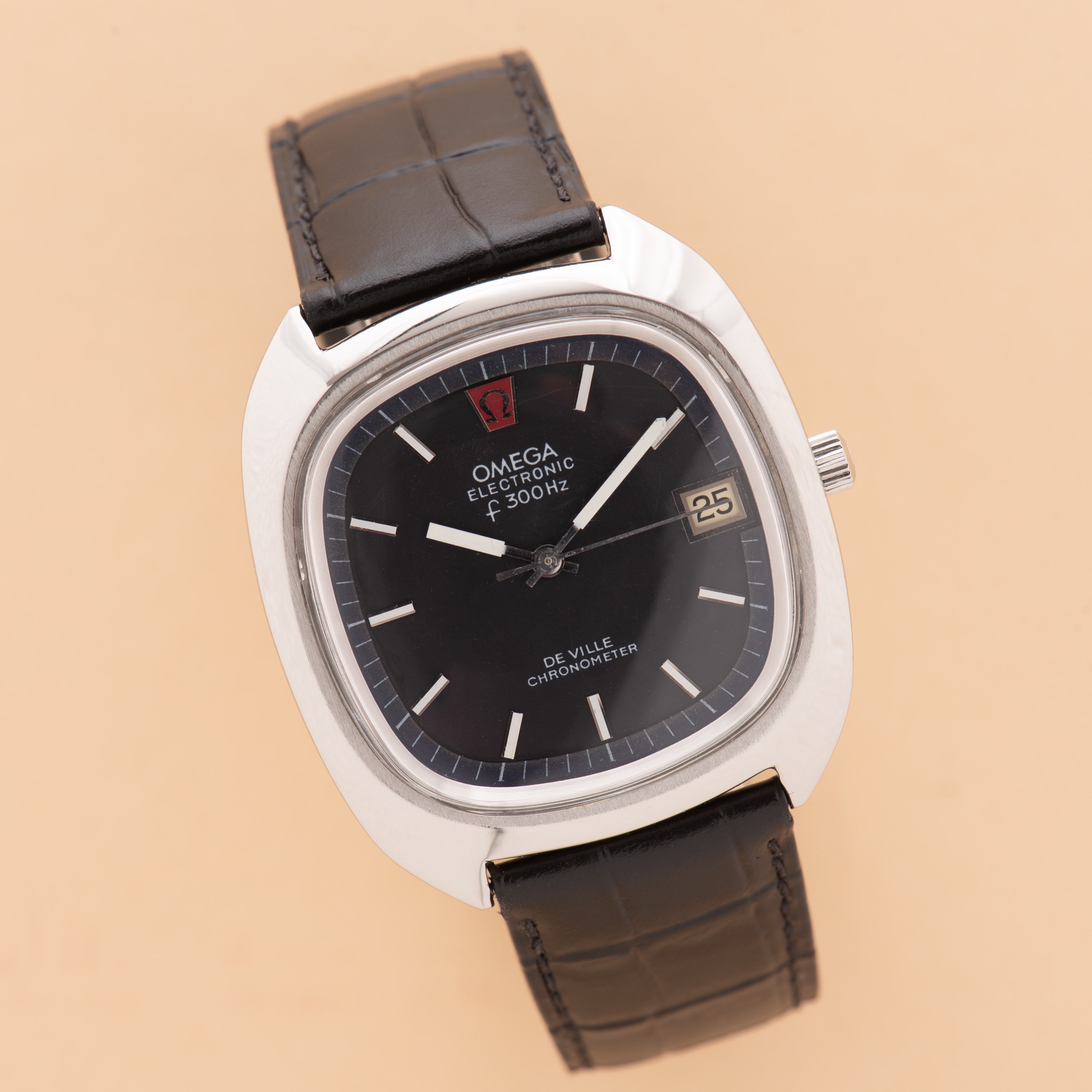 Vue de Omega Electronic F300Hz De Villle Chronometer réf 198.0035