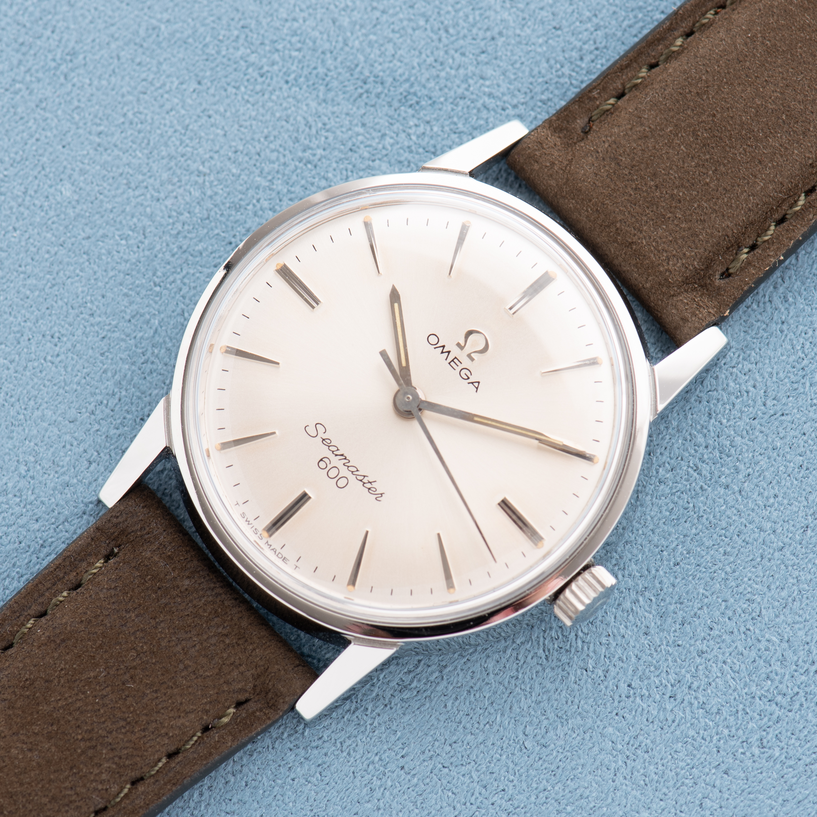 View of Omega Seamaster 600 cal 601 ref 135.012 from 1964