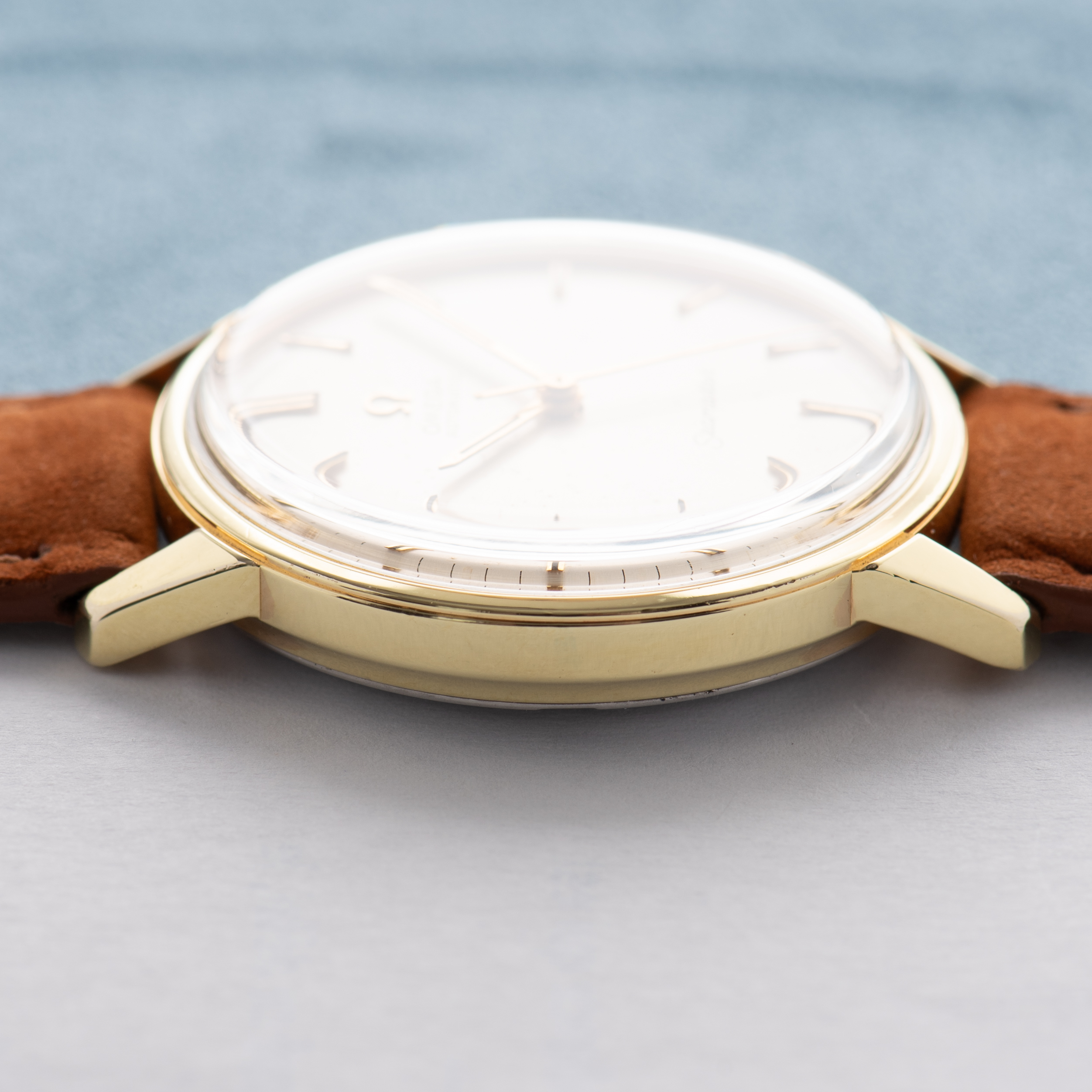 Vue de Omega Automatic Seamaster Gold plated/steel Réf 165.002 from 1966