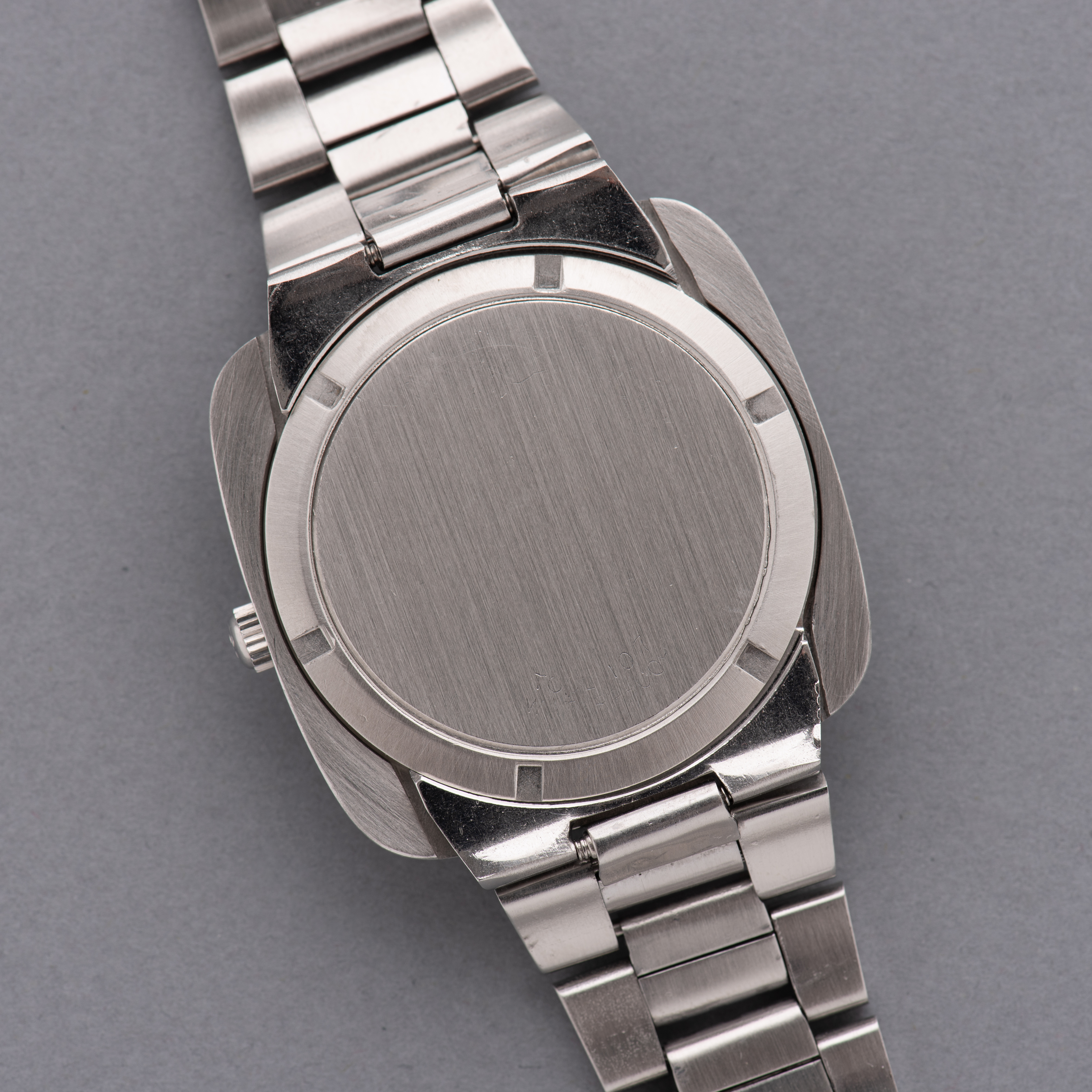 View of Omega Genève "Dynamic" Automatic black dial from 1969 Réf 166.081