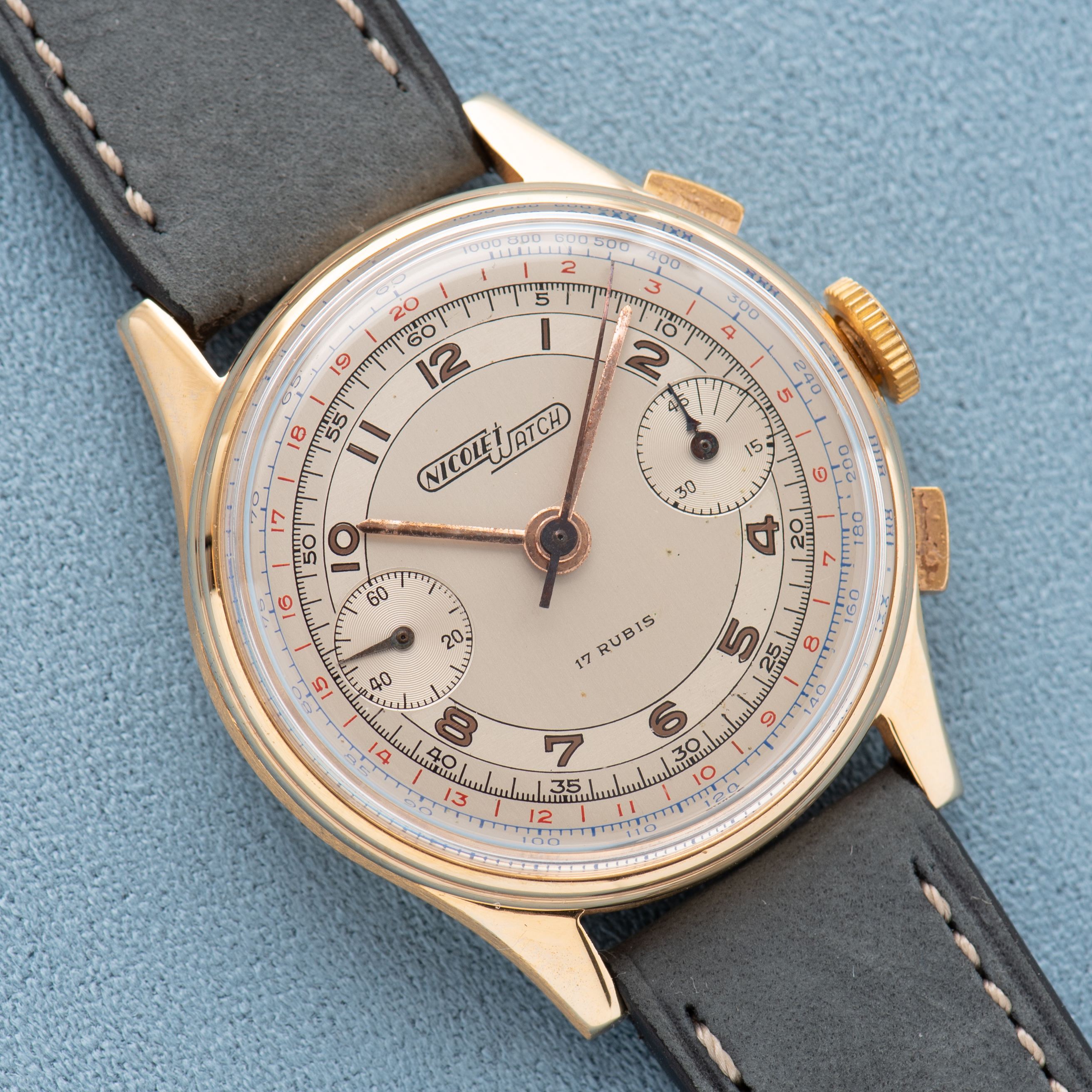 View of Nicolet Watch Chronograph 17rubis Gold Plated Landeron 39