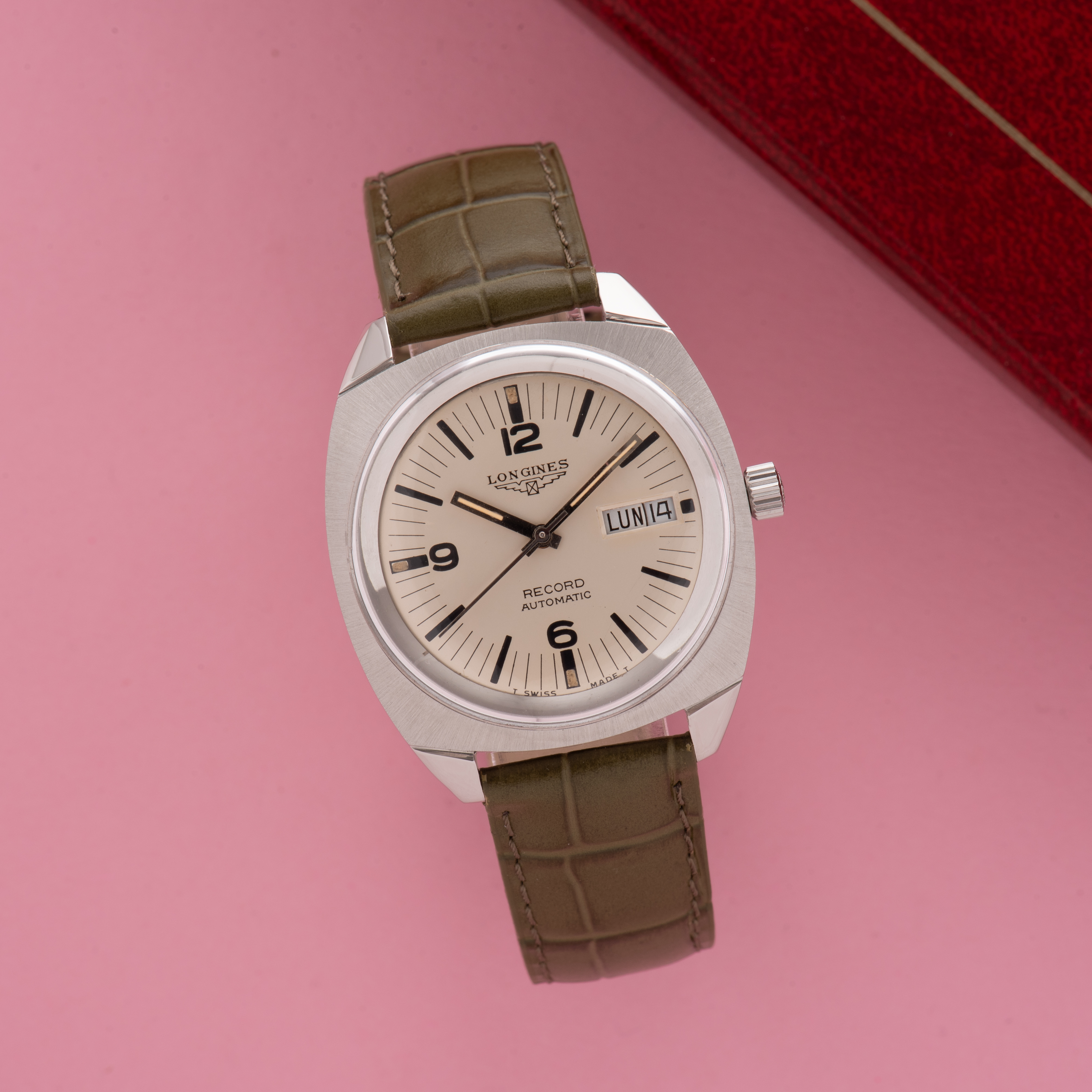 Vue de Longines Record Automatic ETA 2638 réf 504041