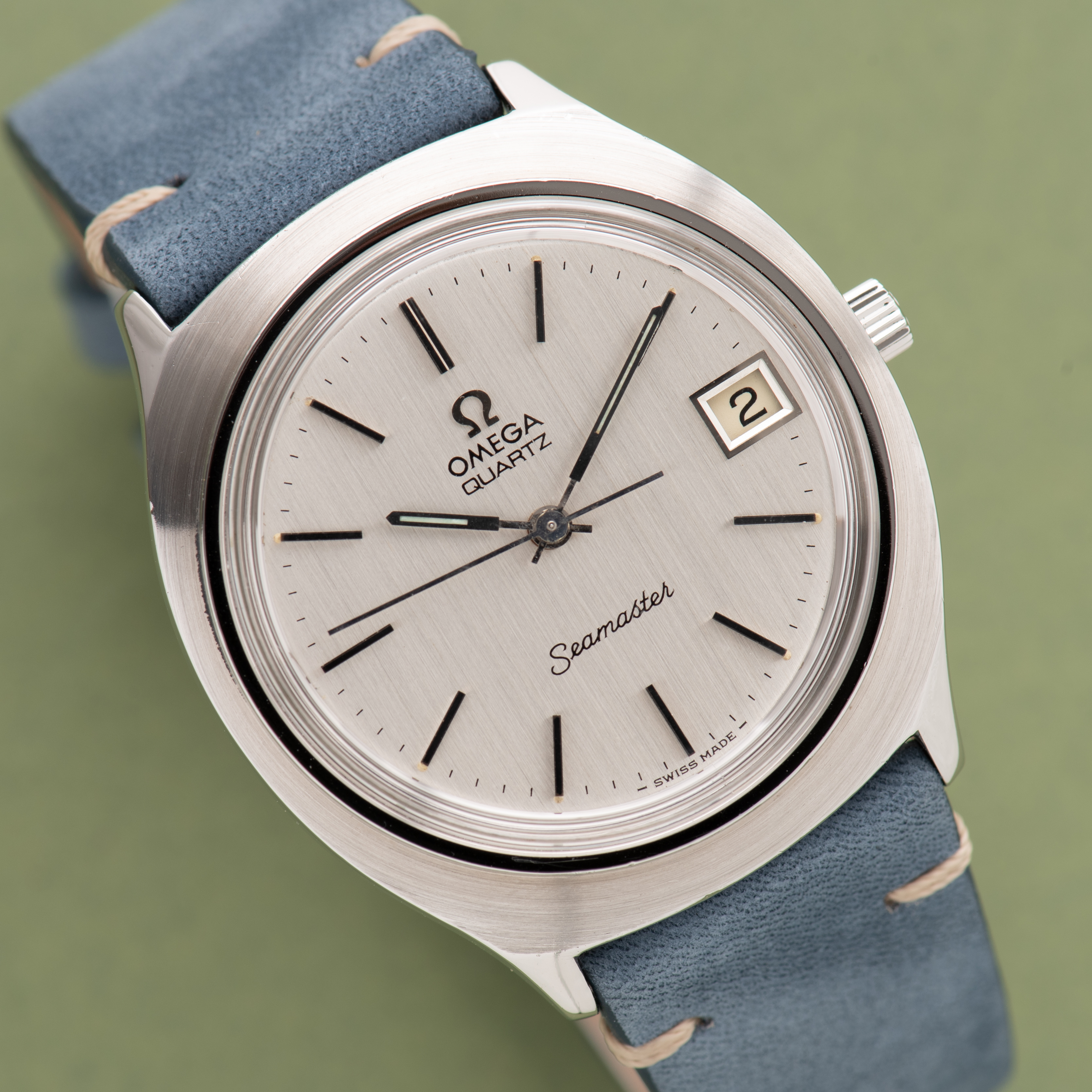 Vue de Omega Quartz Seamaster Silver dial réf 196.0072 from 1977