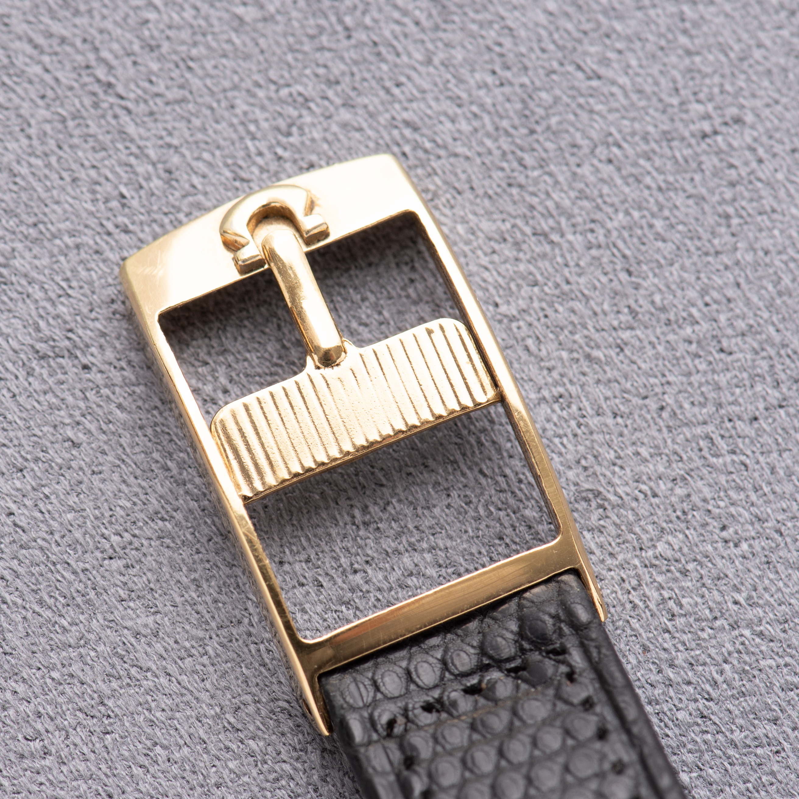 View of Omega Constellation Chronometer C-shape 14K Gold Capped from 1969 Réf 168.017SP