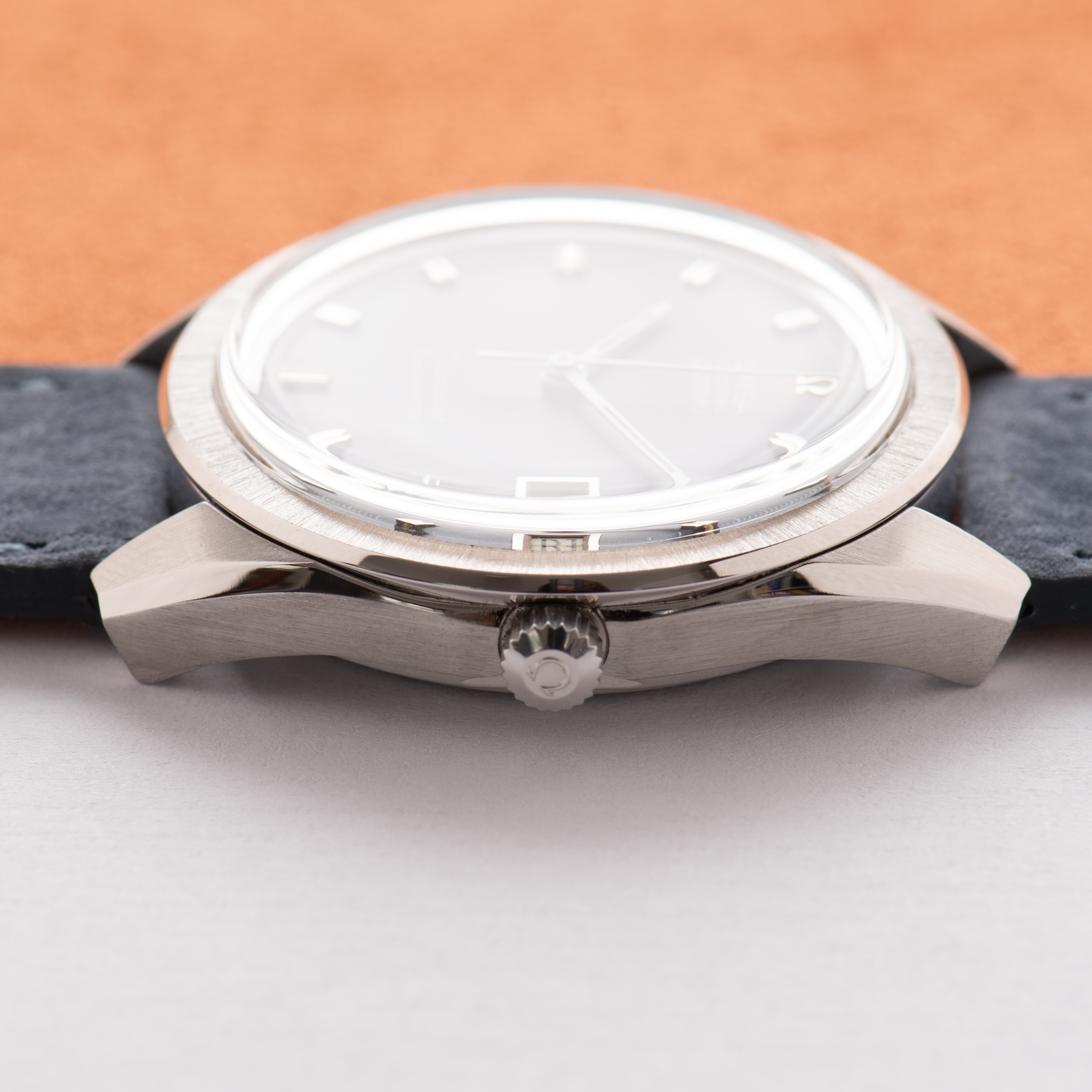 Vue de Omega Electronic Seamaster Chronometer F300 from 1970 Réf 198.001