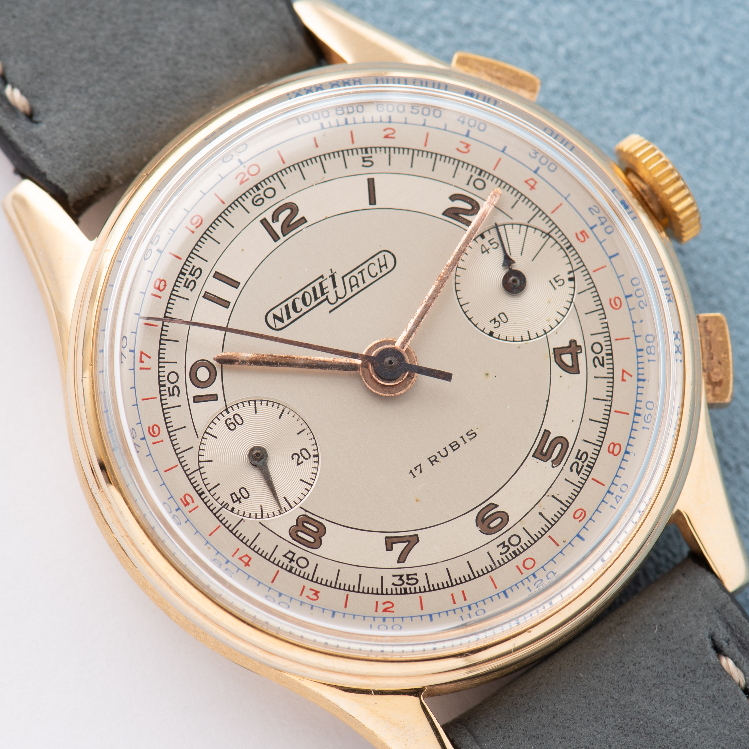 View of Nicolet Watch Chronograph 17rubis Gold Plated Landeron 39