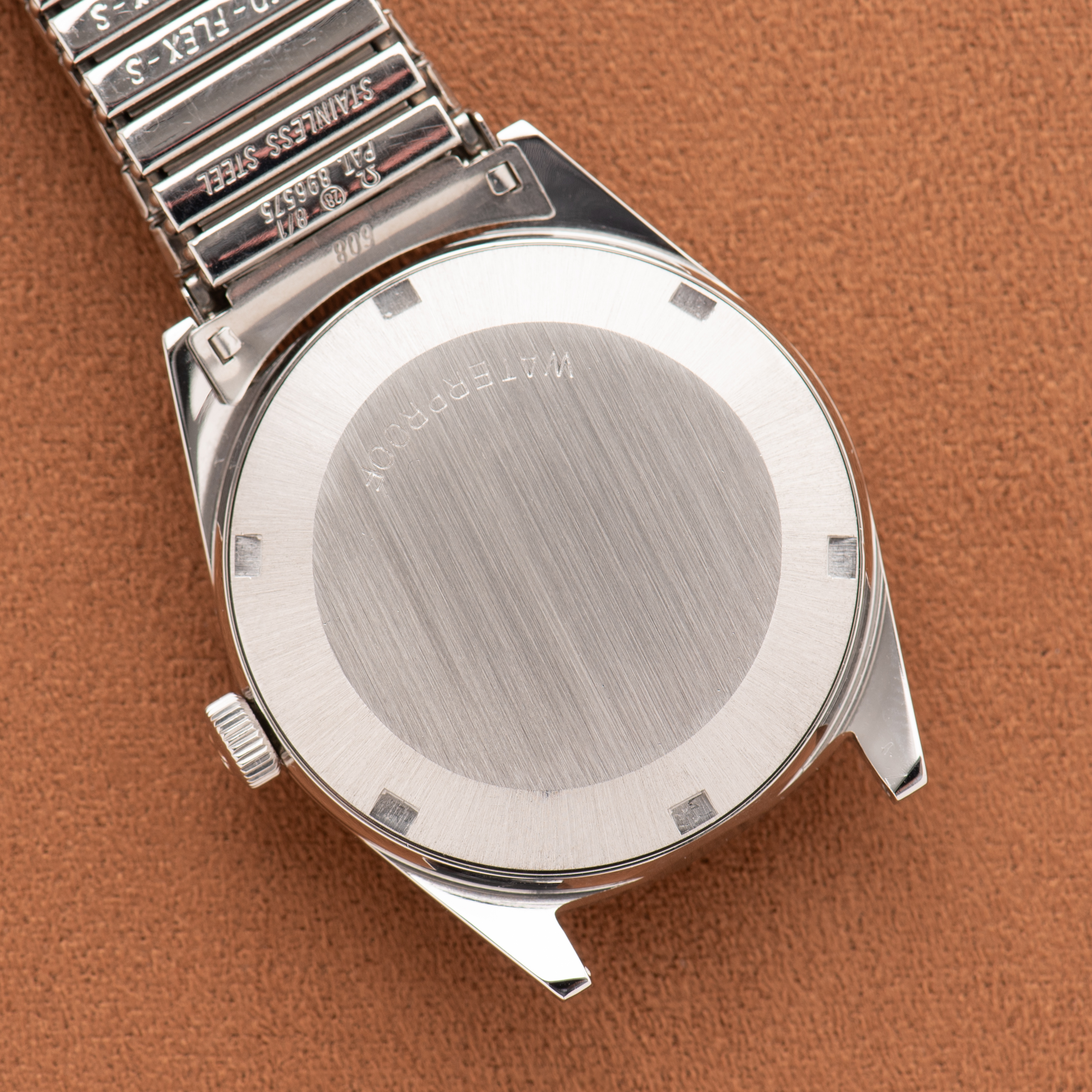 Vue de Omega Automatic Genève Silver Dial/ White Index réf 166.041 from 1968