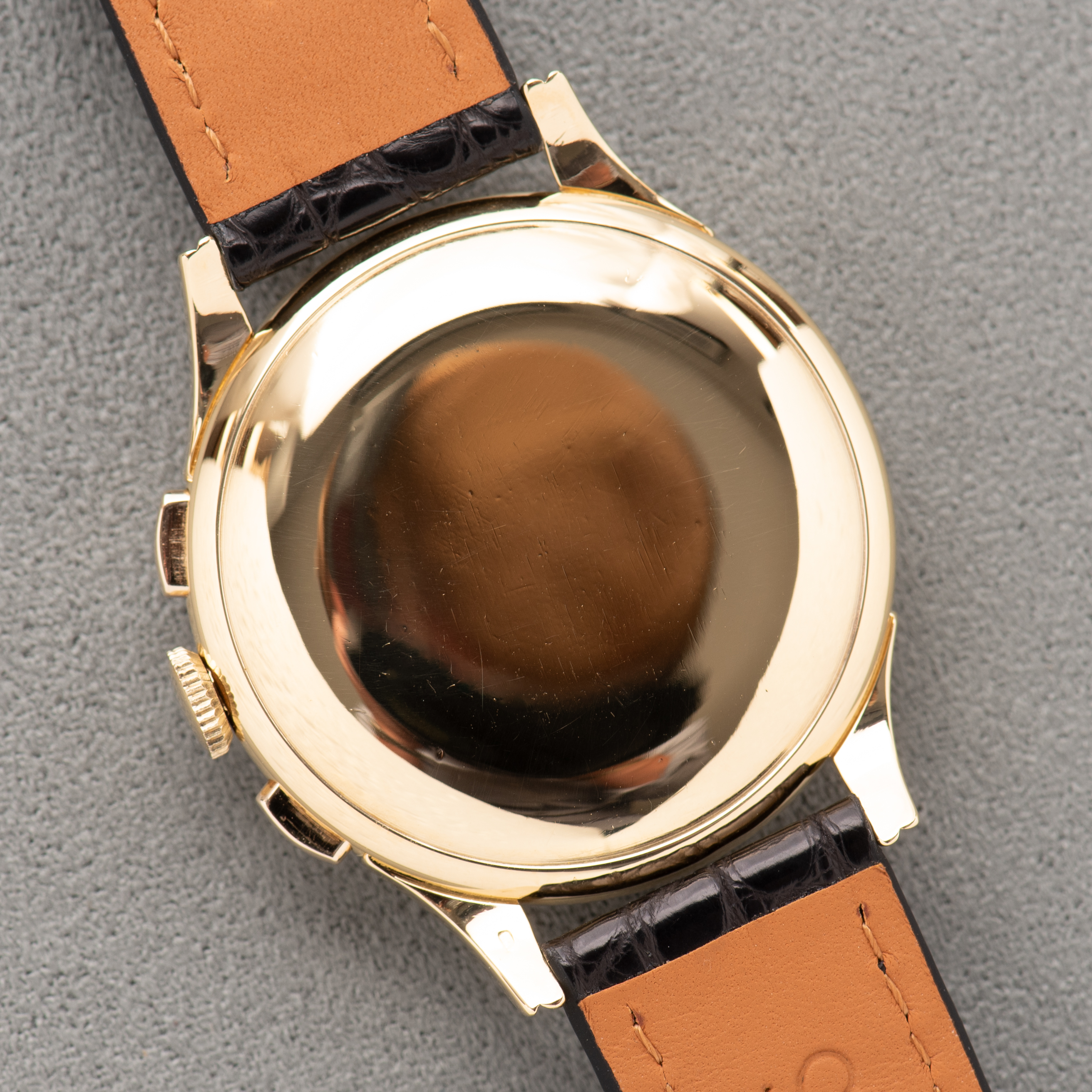 Vue de Omega Chronographe Jumbo Gold 18k Réf 2468 Cal 321 from 1952