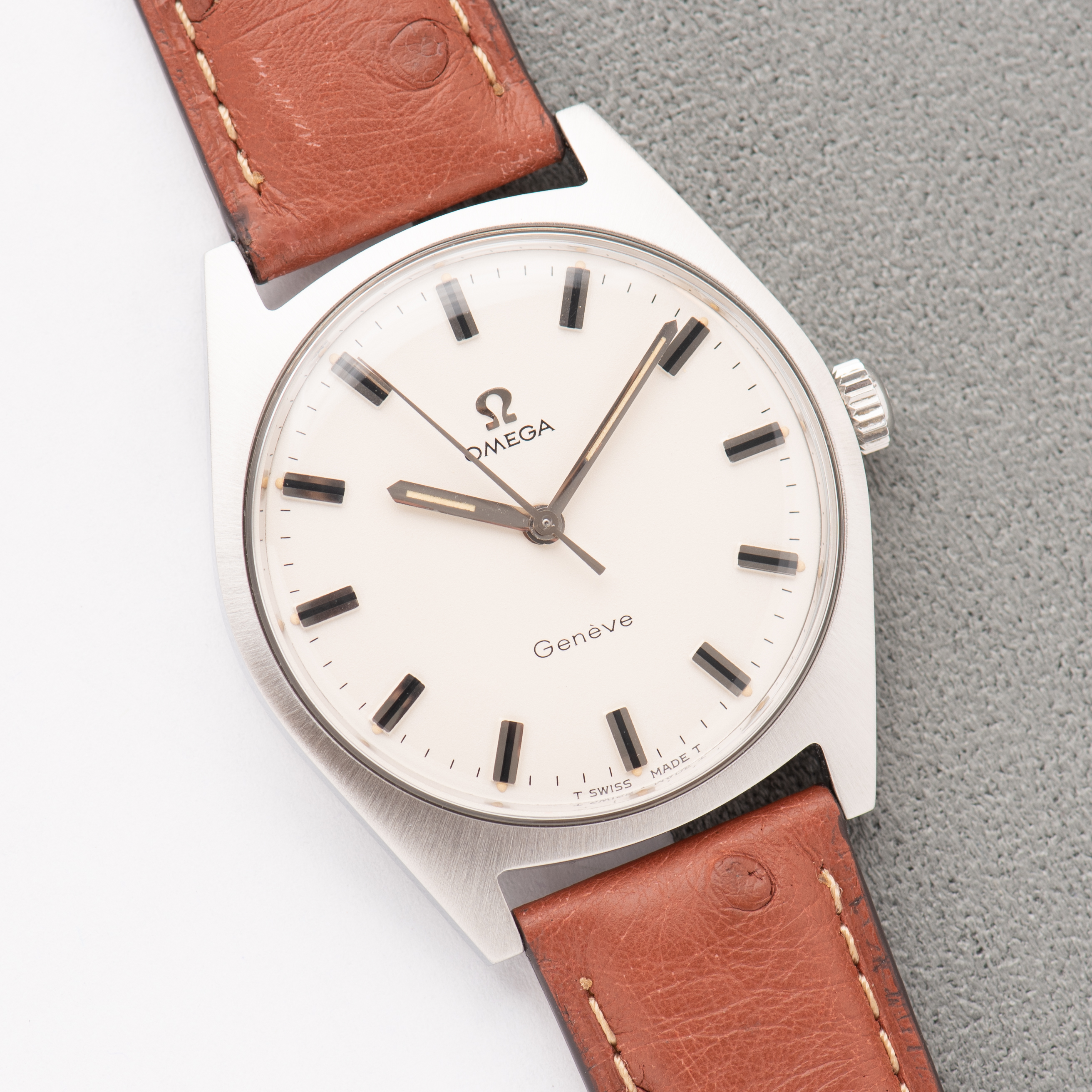 View of Omega Genève « Cream Dial » – Réf. 135.041 – 1968