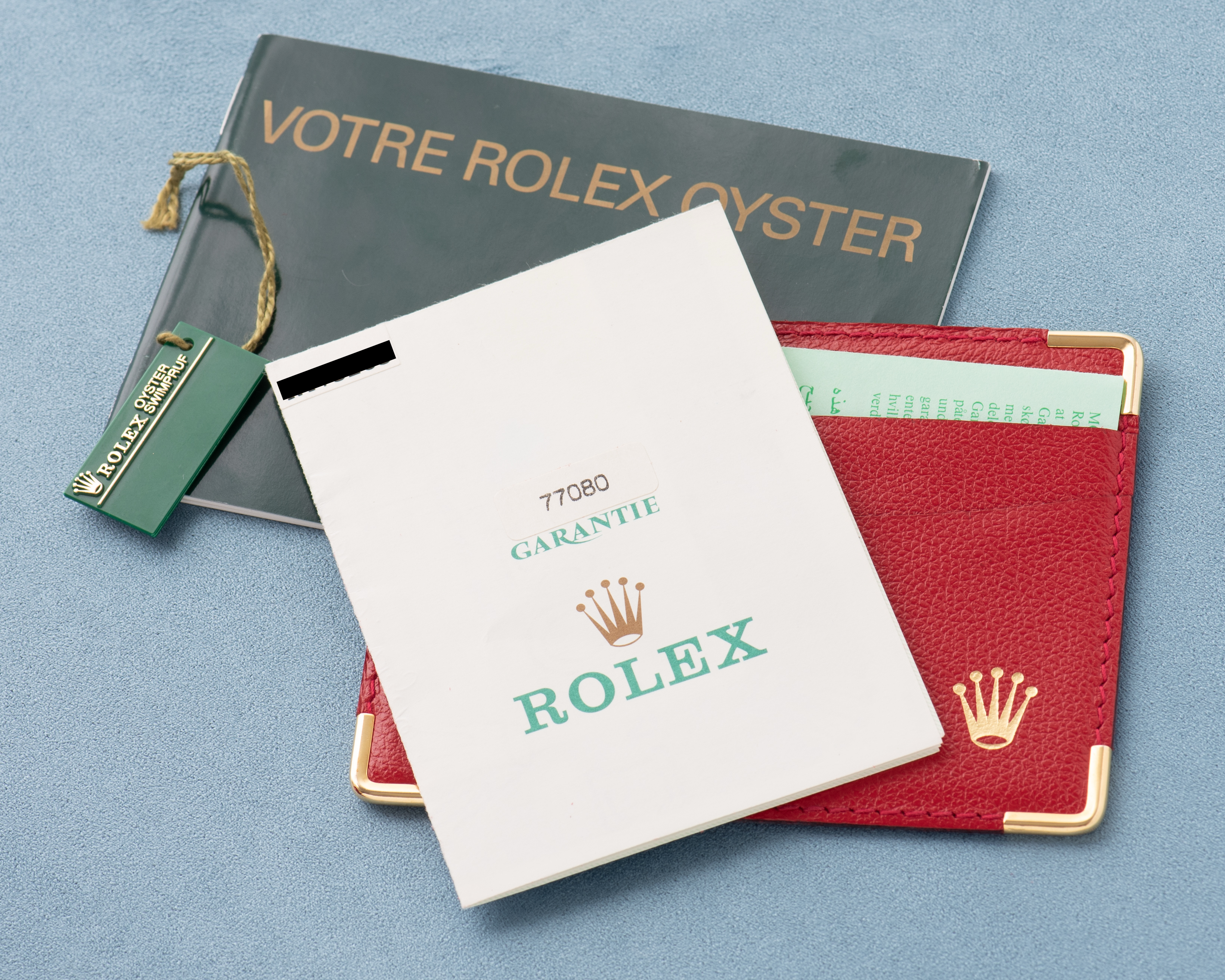 Zicht op Rolex Oyster Perpetual Silver Dial Réf 77080 Full set from 2005