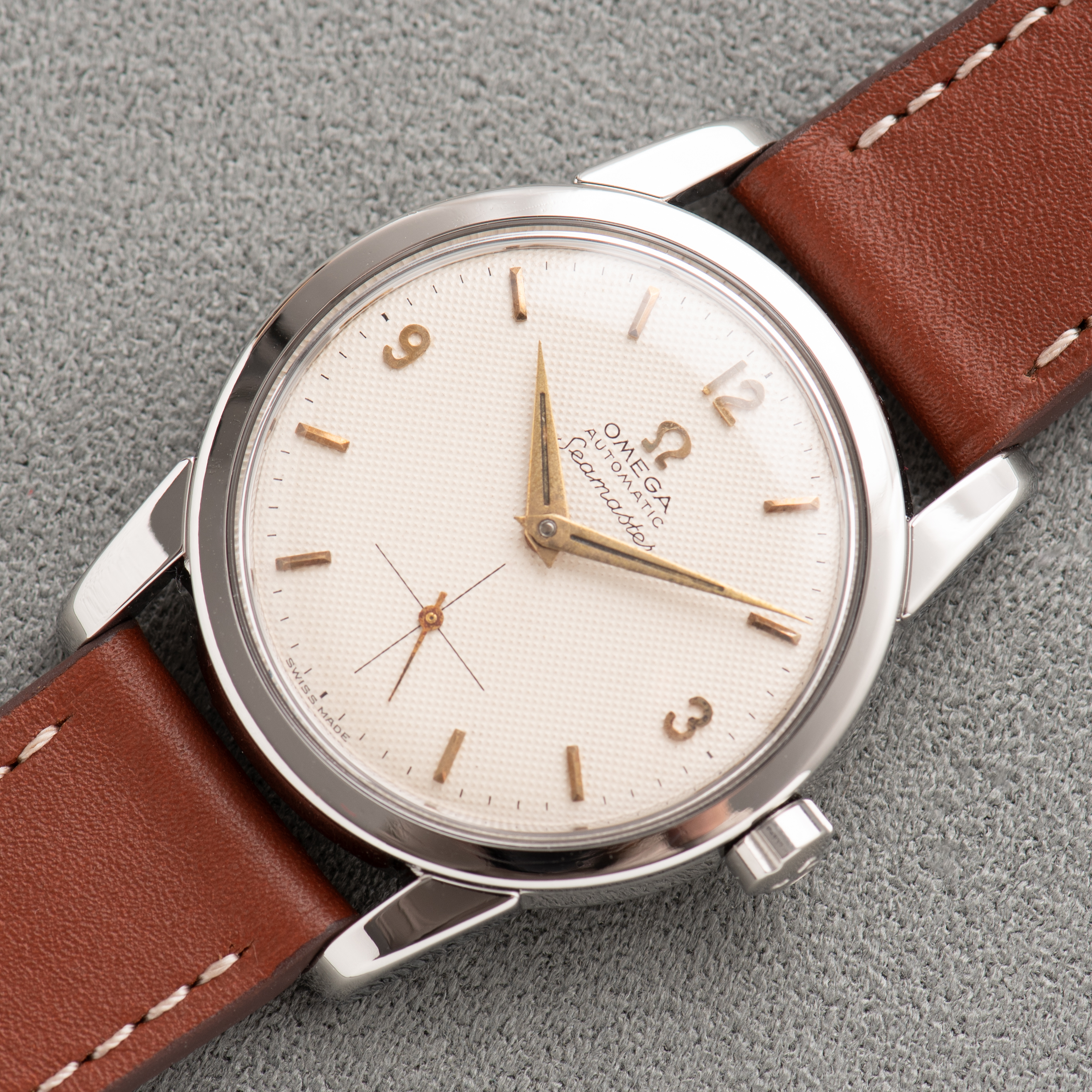Zicht op Omega Automatic Seamaster HoneyComb Dial réf 2846 2 SC 2848 cal 491 from 1954