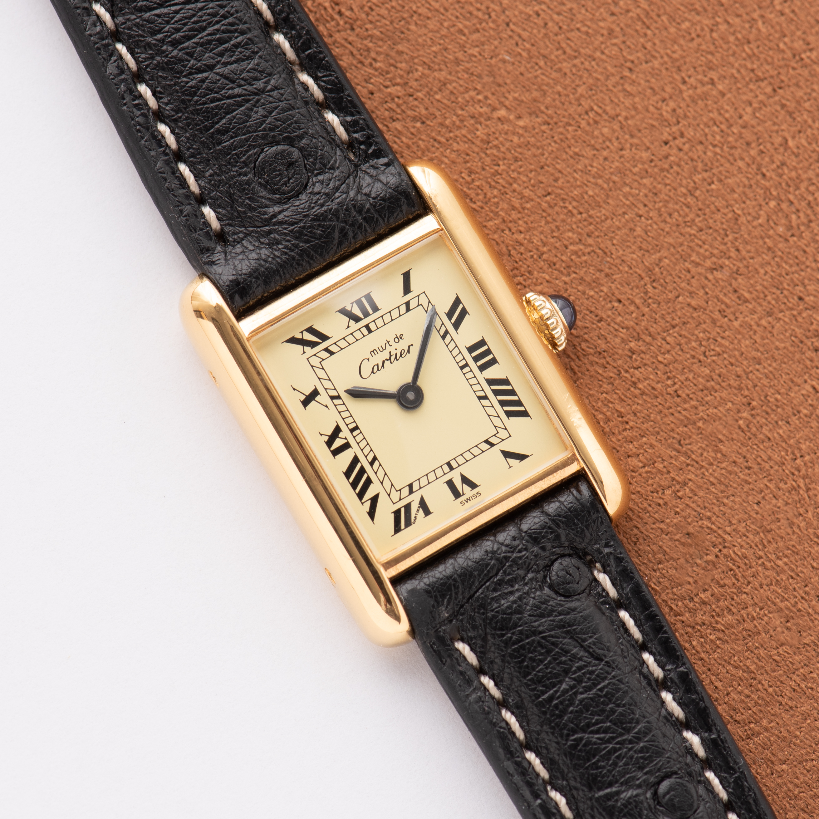 Zicht op Cartier Must by Tank Vermeil Roman Lemon Dial PM FULL SET van 1978