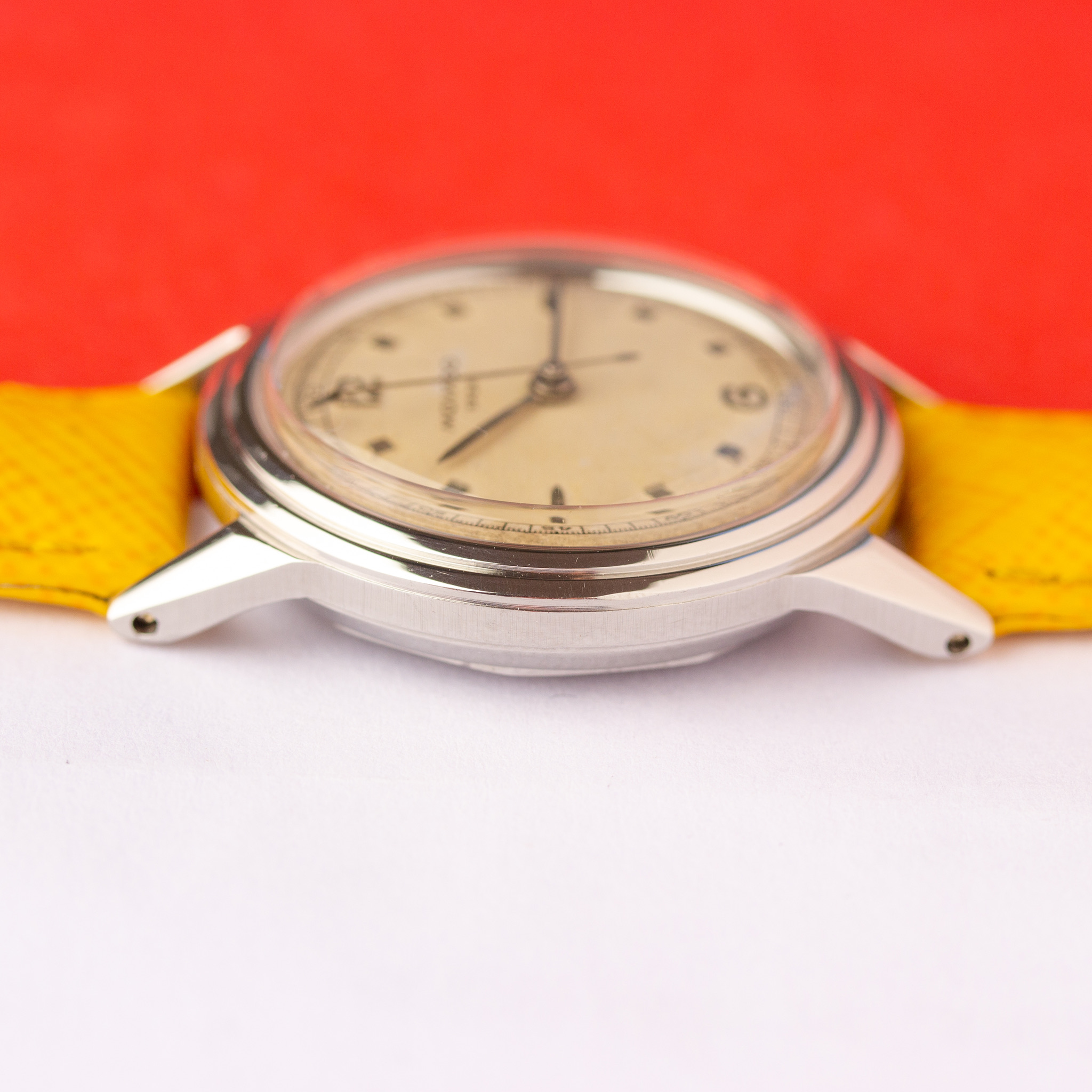 Vue de Movado Sport "FB case" cal c260m