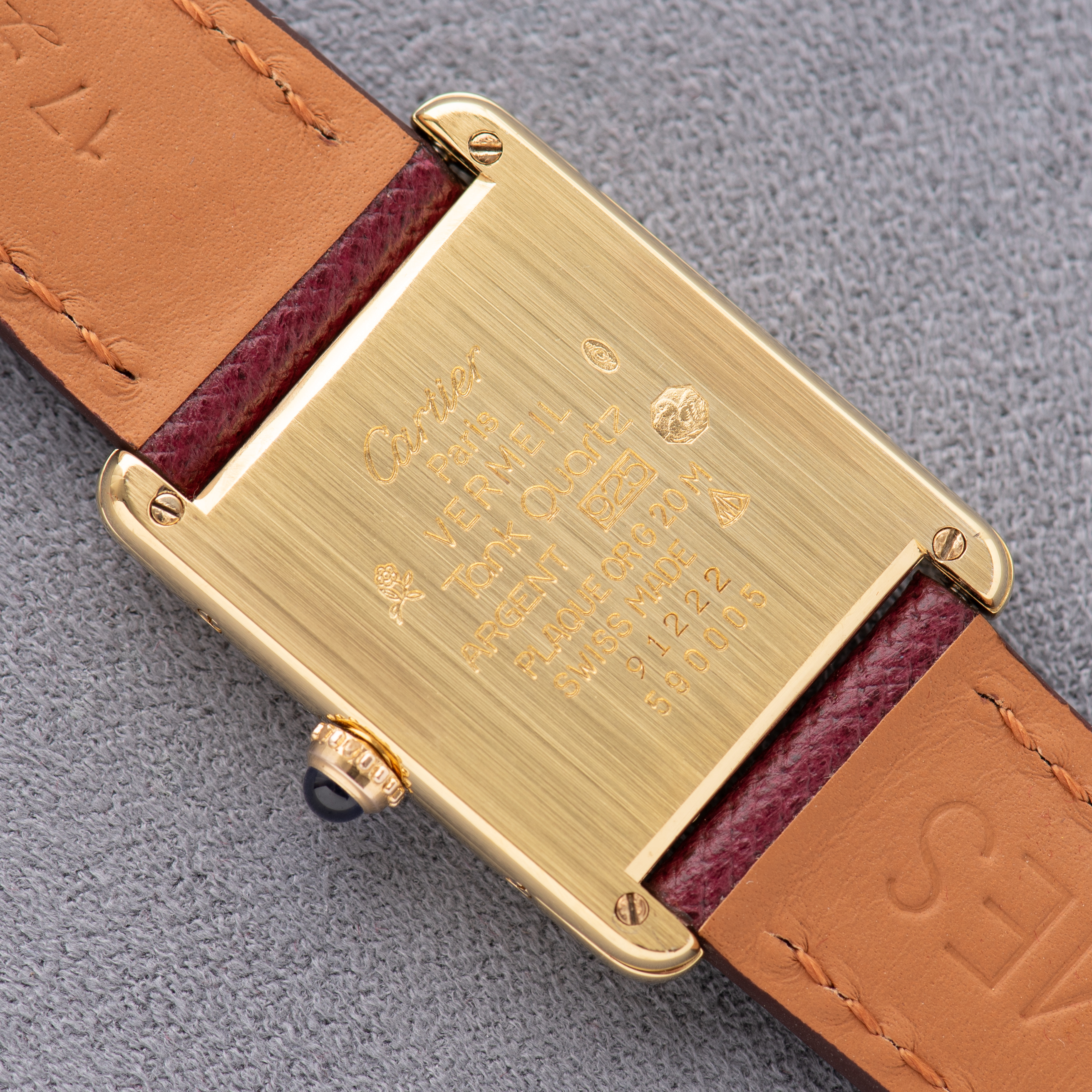View of Cartier Tank De Must Vermeil GM Full Set Réf 590005