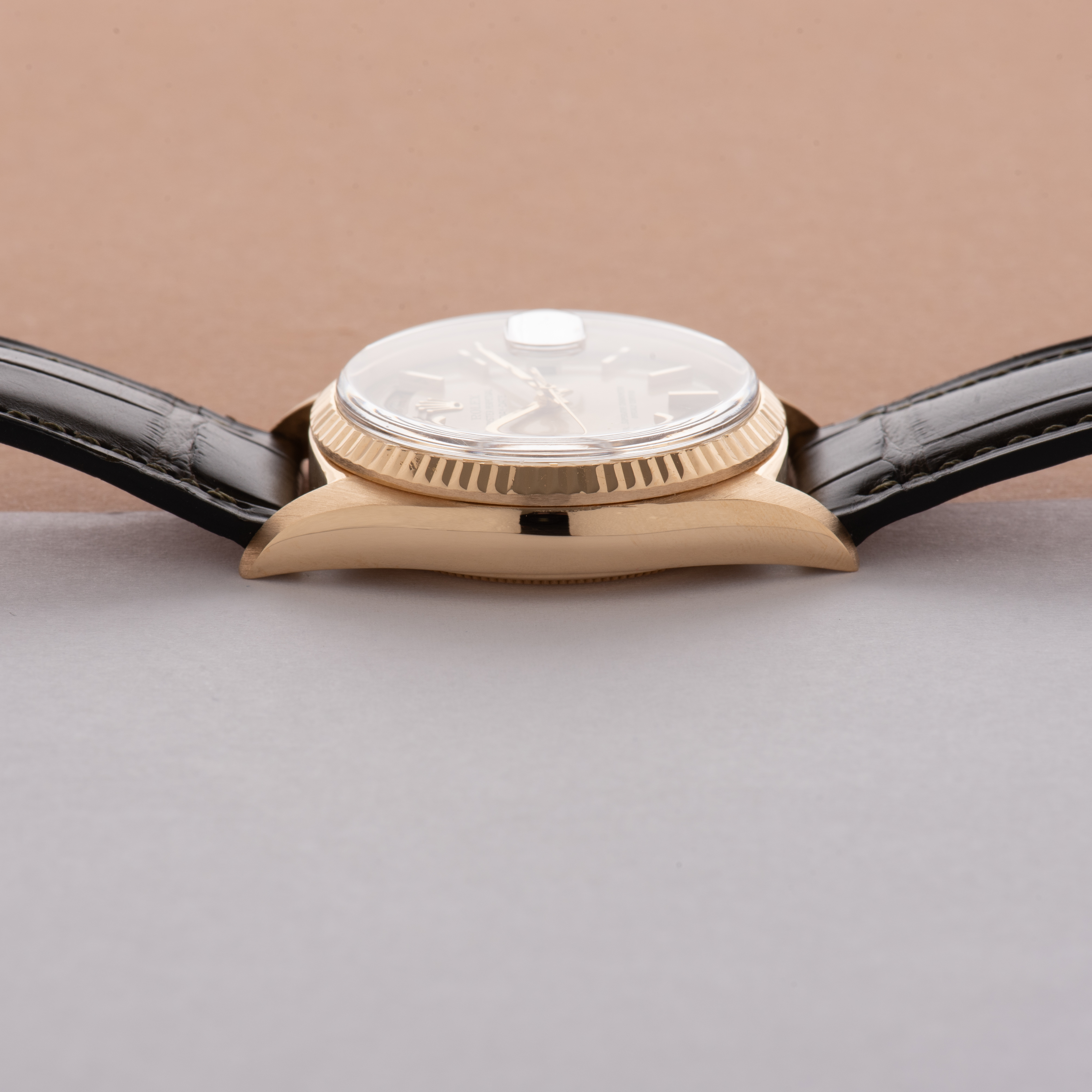 Vue de Rolex Oyster Perpetual Day-Date Chronometer réf 1807 cal 1556 from 1960