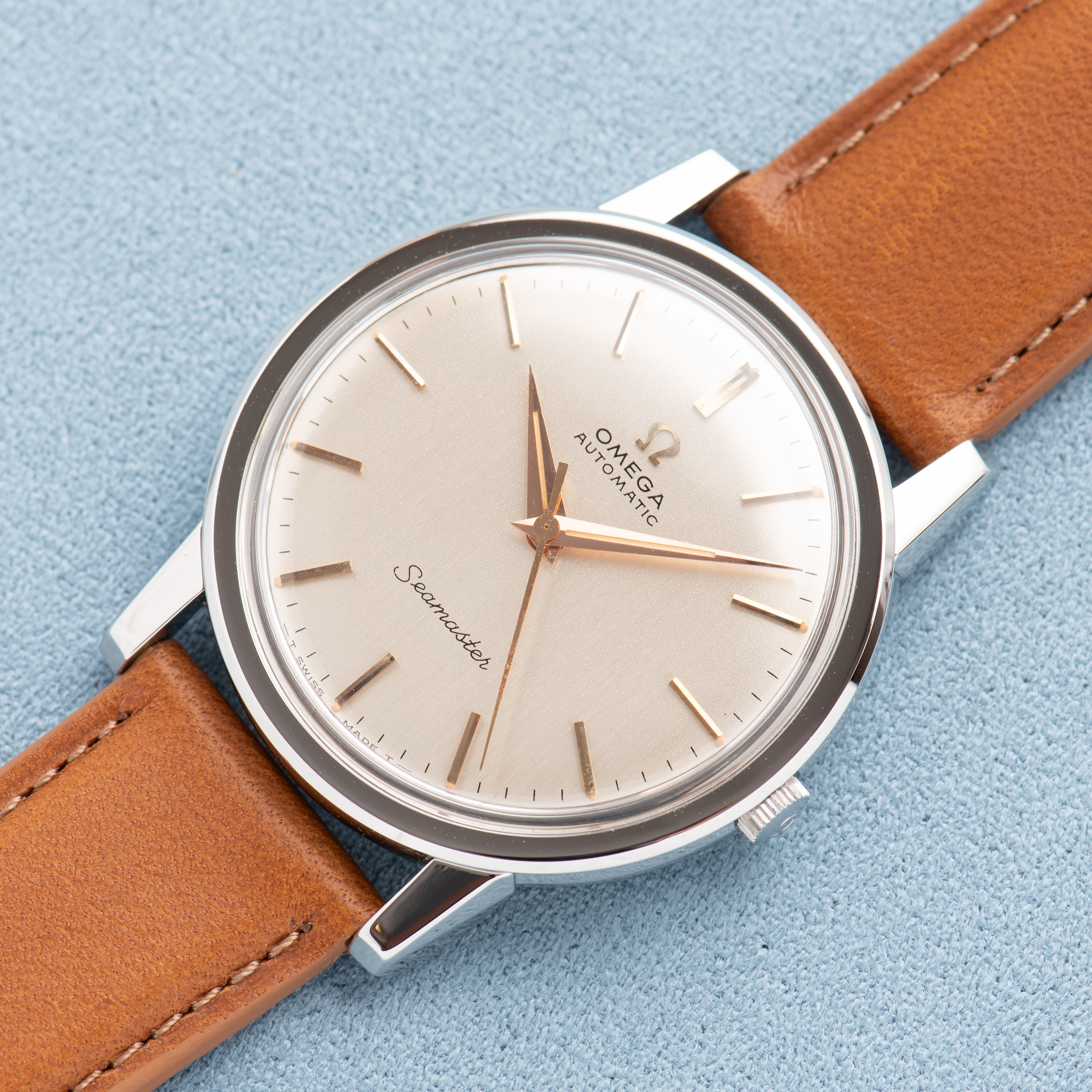 View of Omega Seamaster Automatic Silver Dial – Ref. 165.003 – 1966