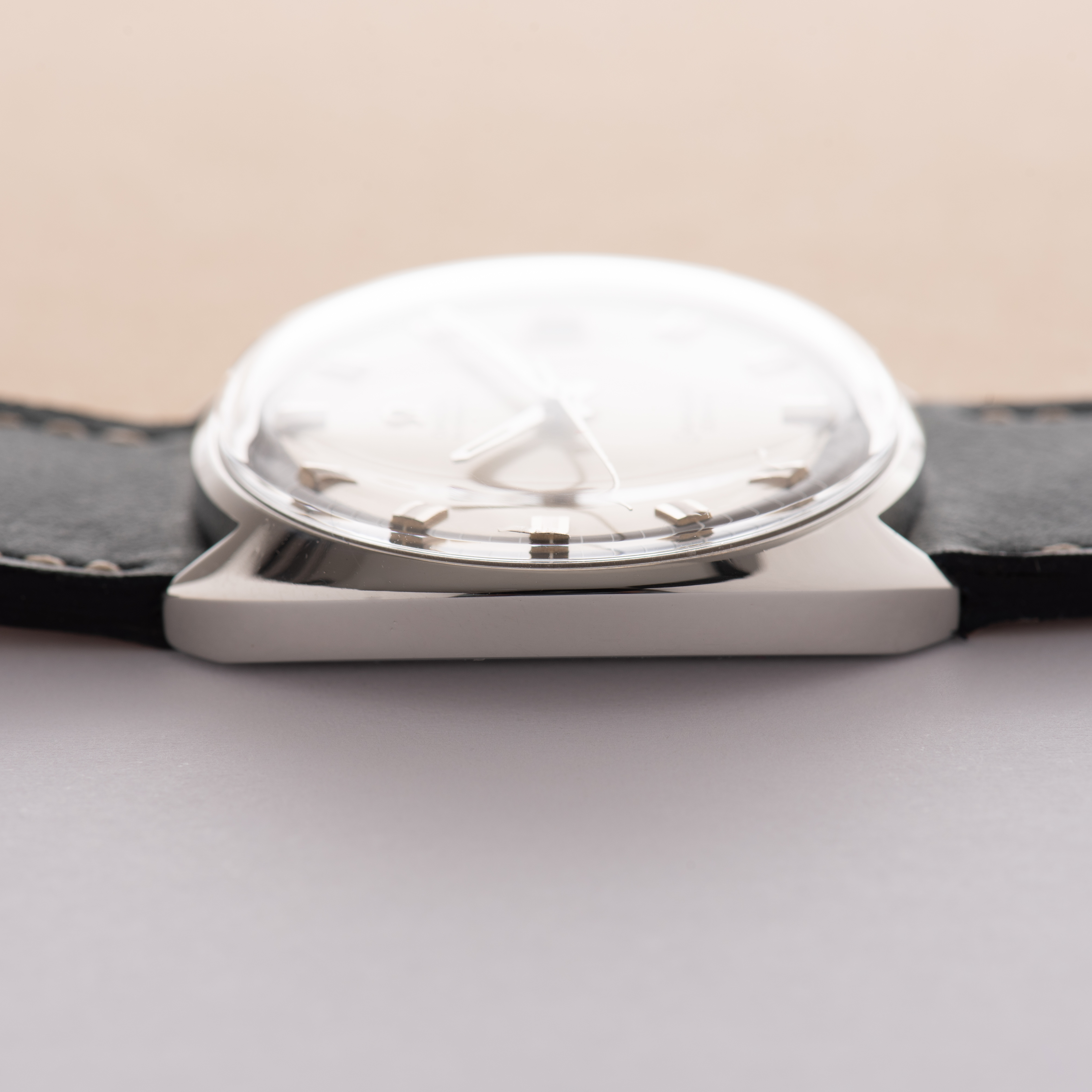 Zicht op Omega Automatic Seamaster Cosmic réf 166.026 cal 565 from 1968