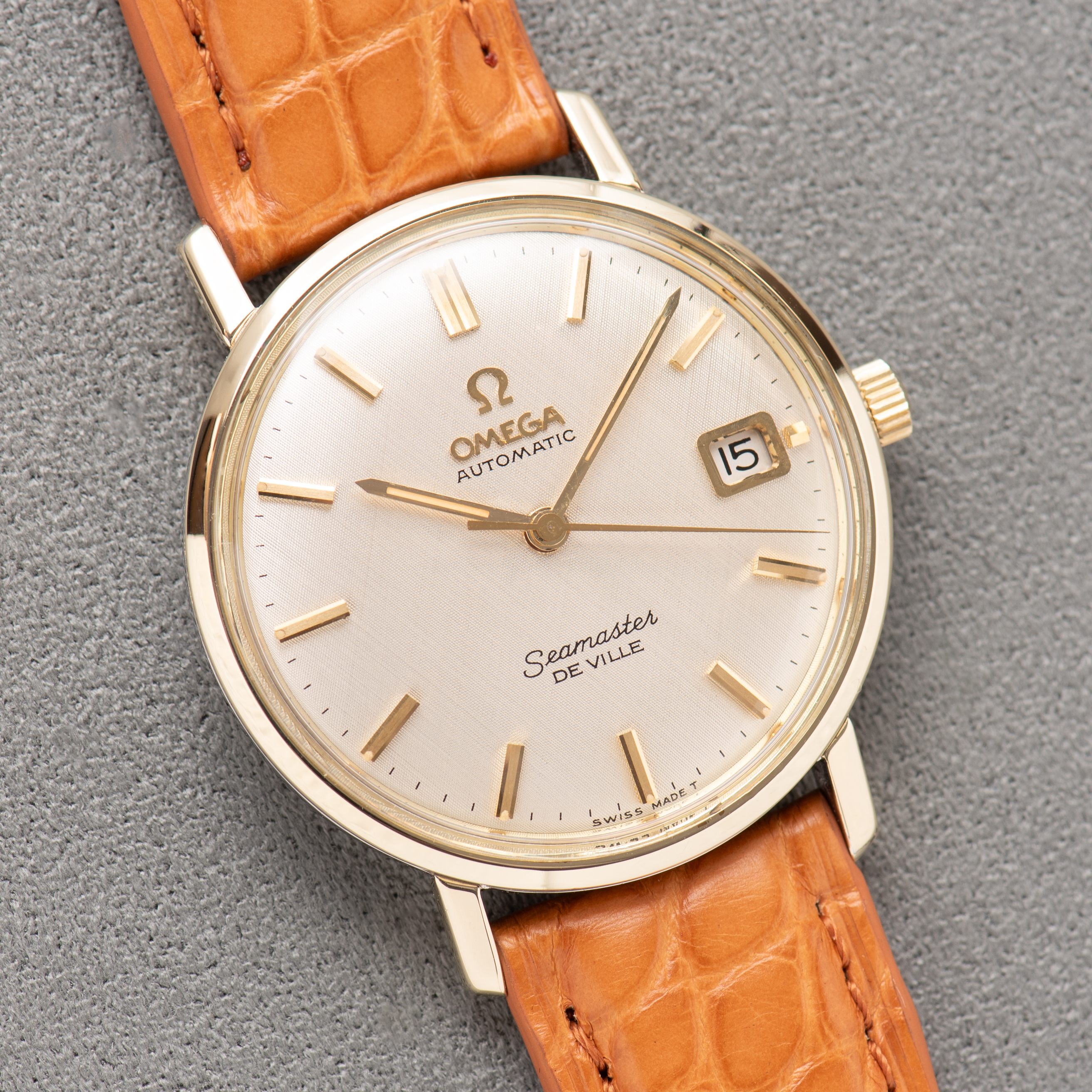 Vue de Omega Seamaster De Ville "Linen Dial" Crème Gold/Steel Réf 166.020 from 1963