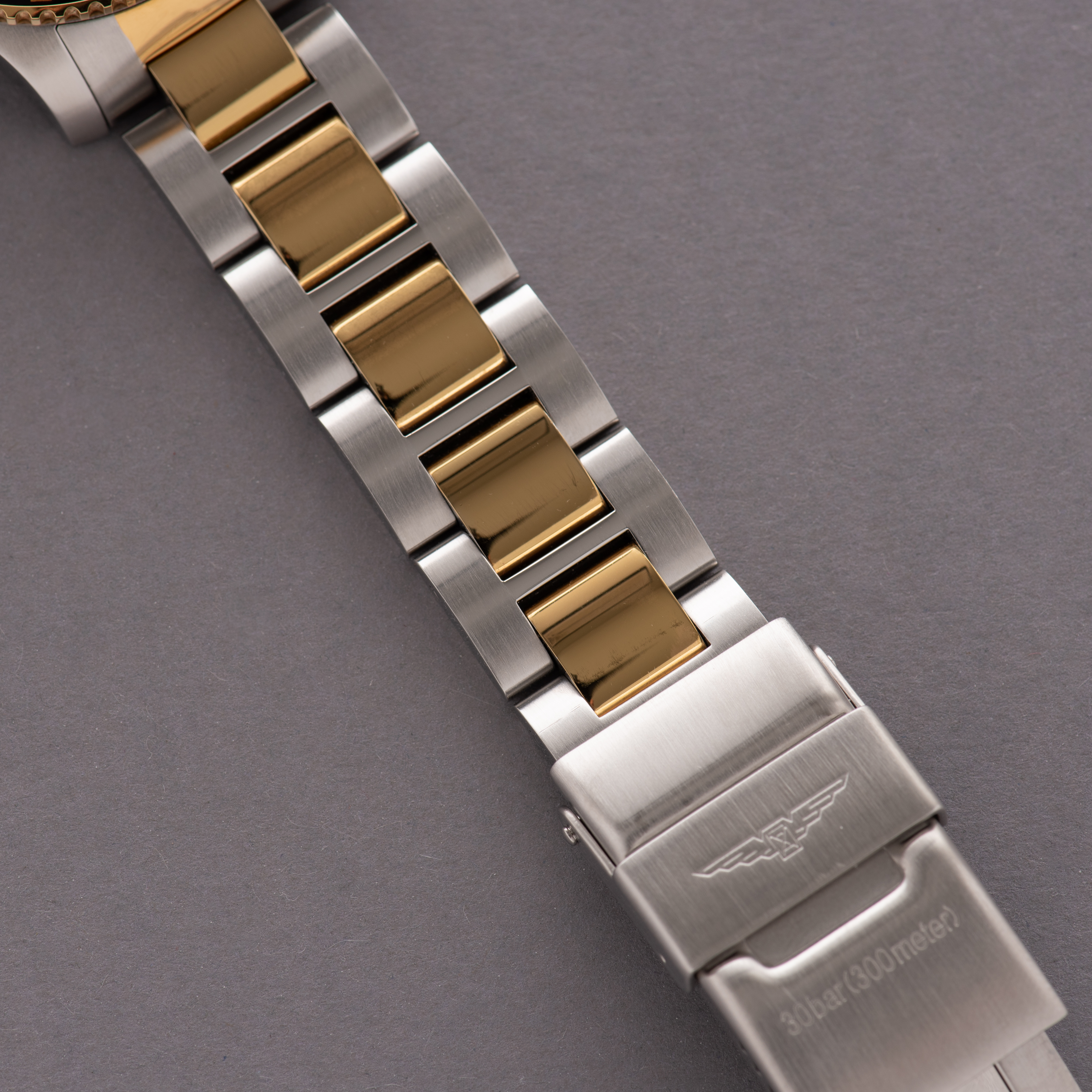 View of Longines HydroConquest L3.340.3 gold-plated/steel