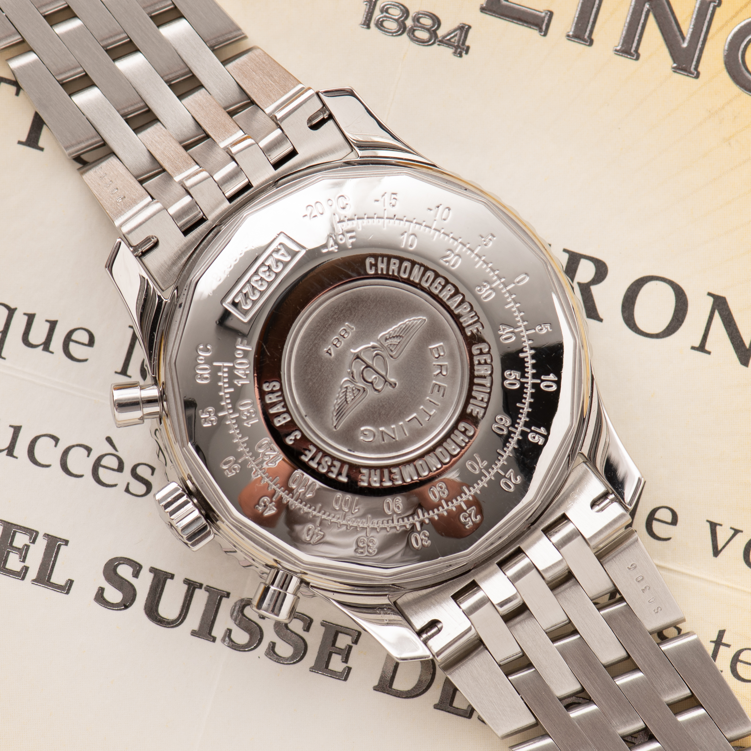 Vue de Breitling Chronometer Navitimer Chronograph A23322 Full Set from 2007
