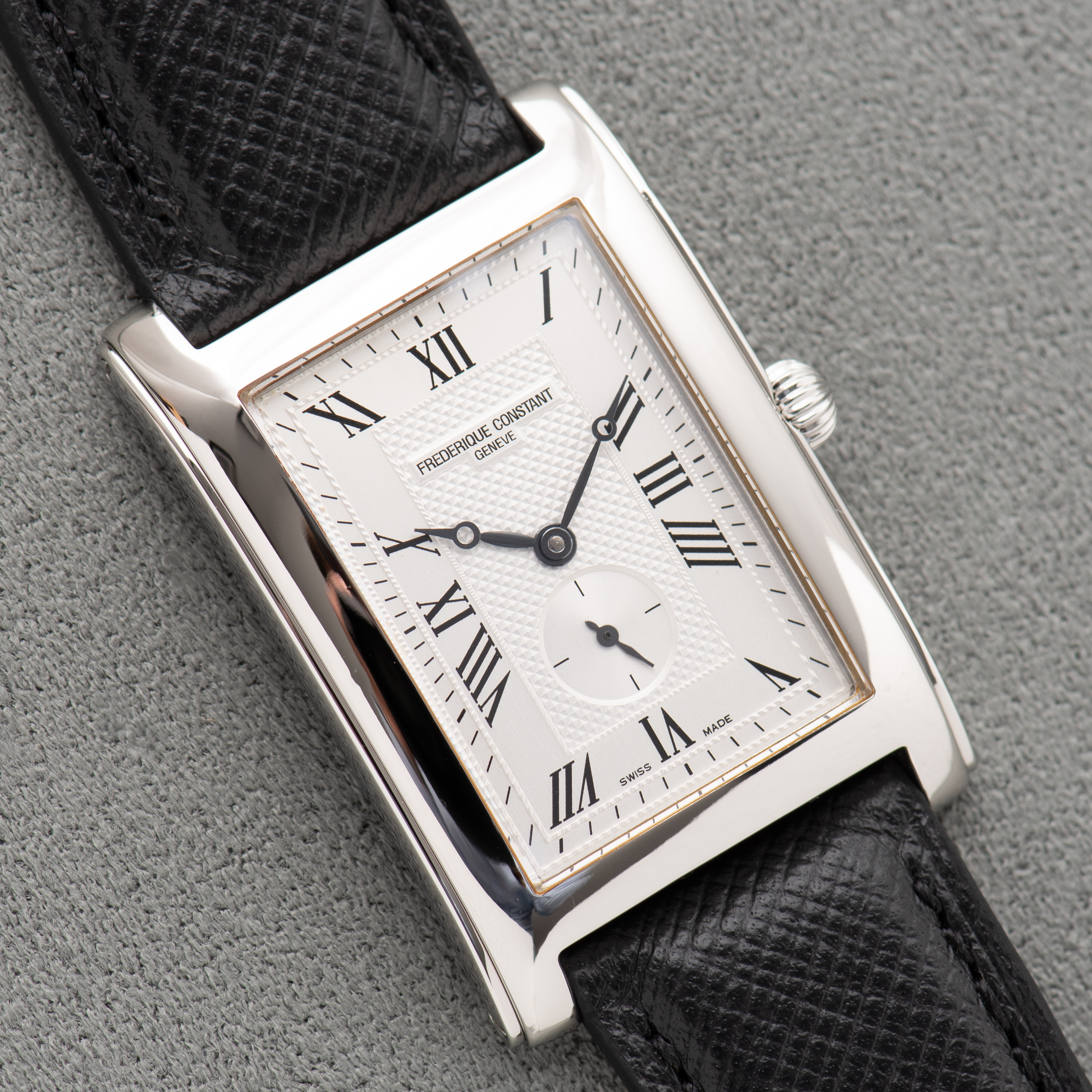 Vue de Frederique Constant Genève Réf FC235XC25/6