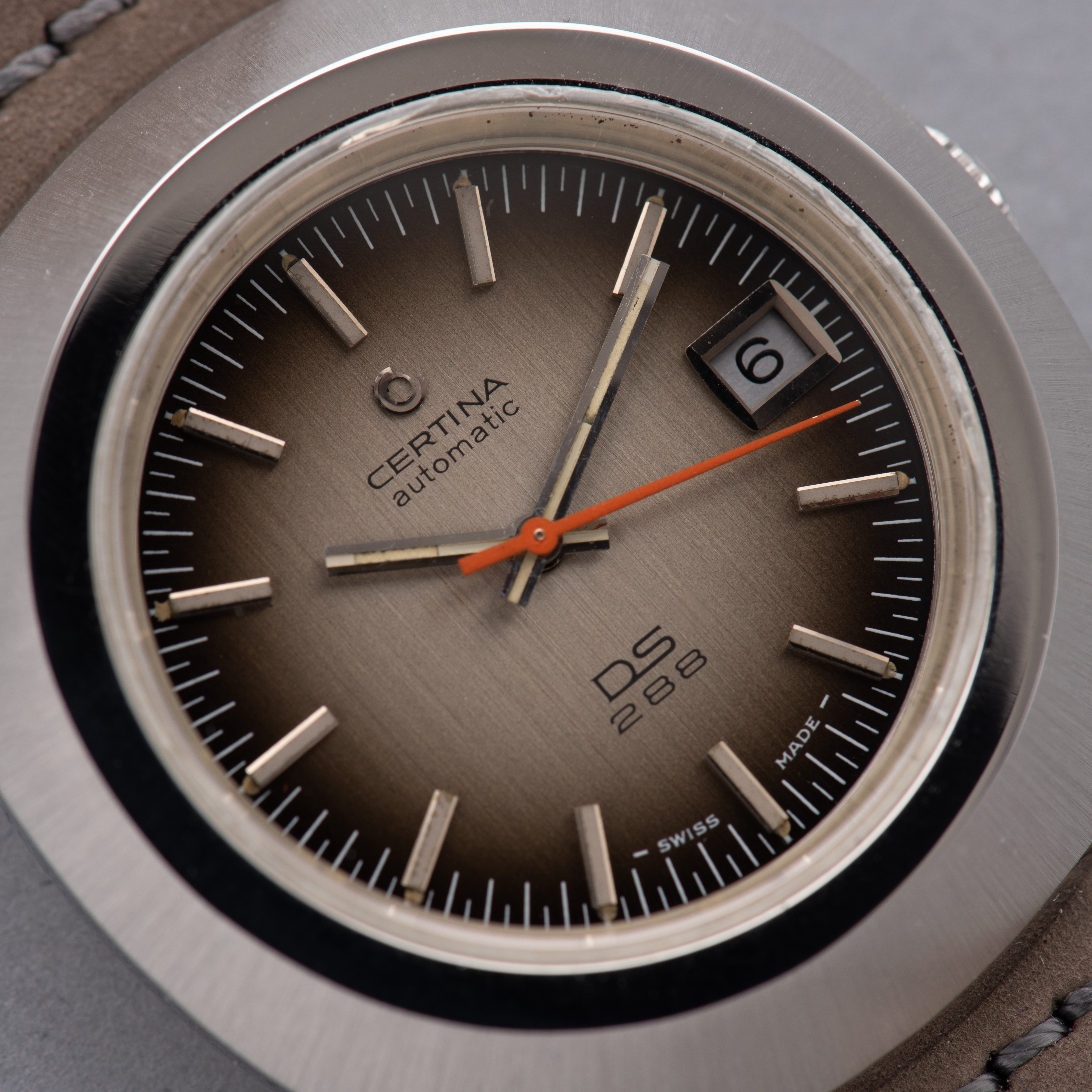 Vue de Certina Automatic DS 288 réf 346825 cal 25-681