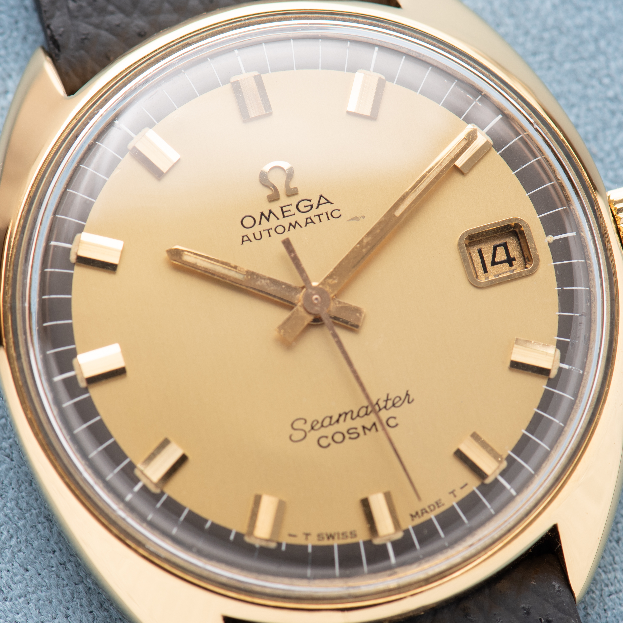 Zicht op Omega Automatische Seamaster Kosmische Bi-ton wijzerplaat ref 166.026 vanaf 1968