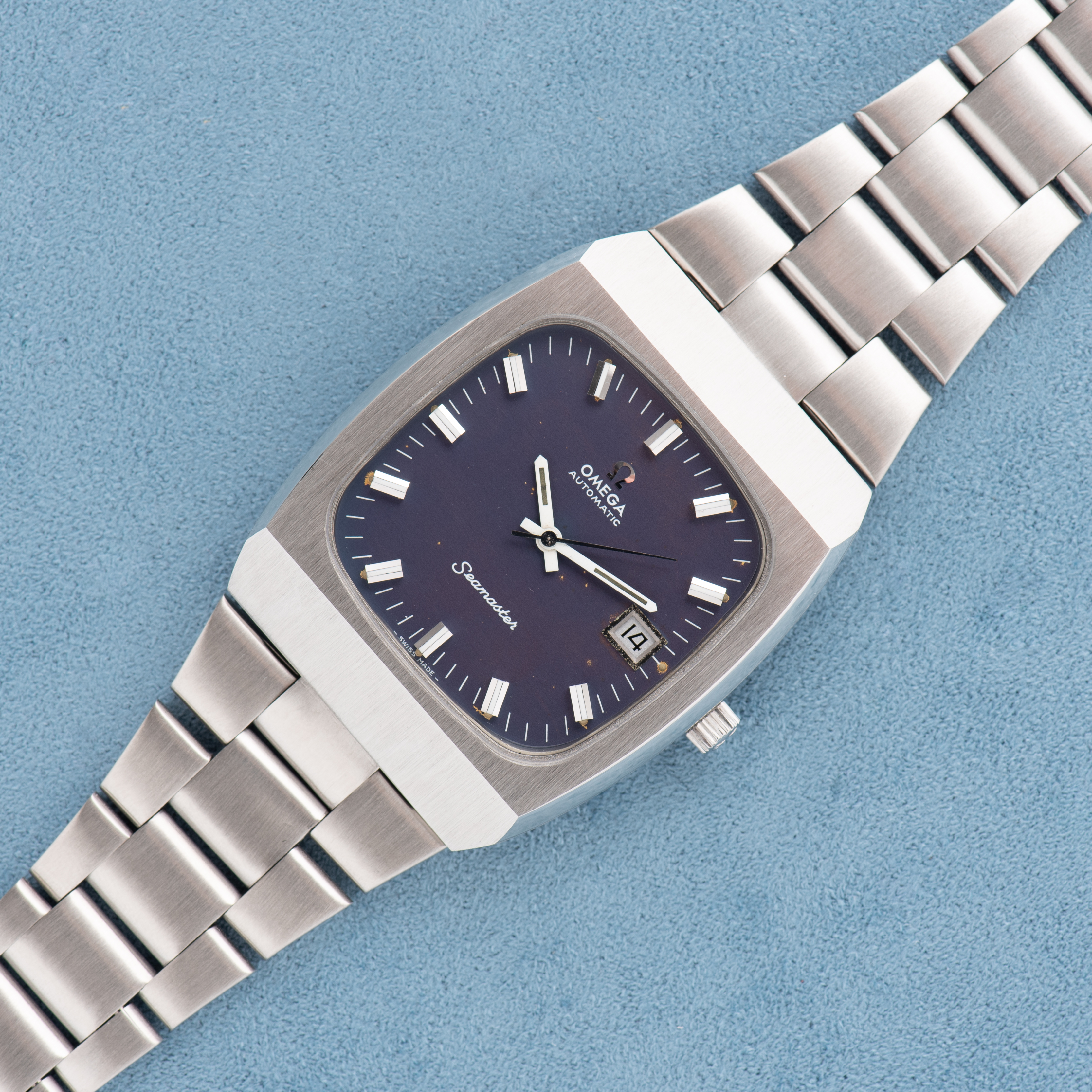 Vue de Omega Seamaster "Big Square" Blue Dial Réf 166.171 from 1973