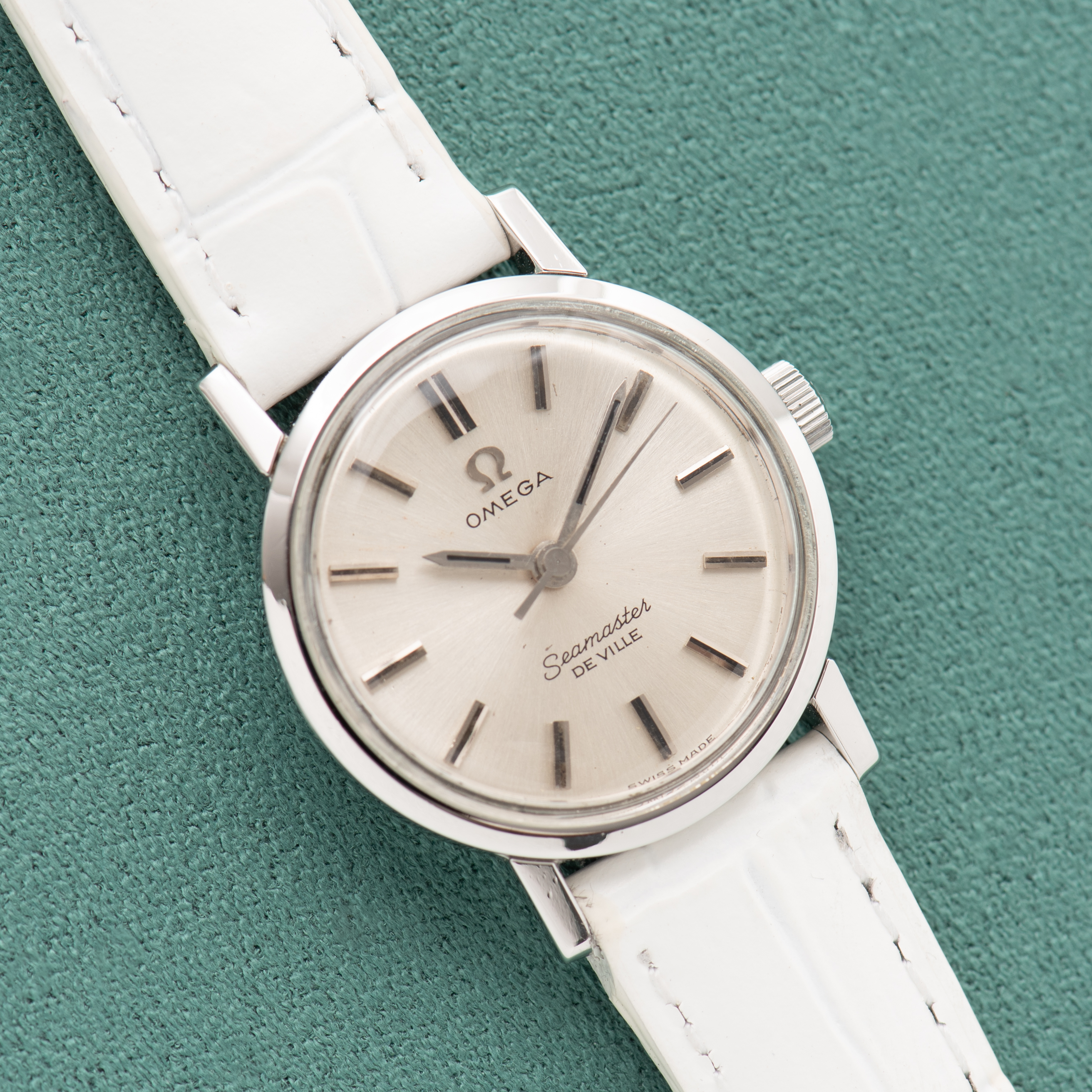 Vue de Omega Seamaster De Ville réf 535.004 cal 630 from 1963