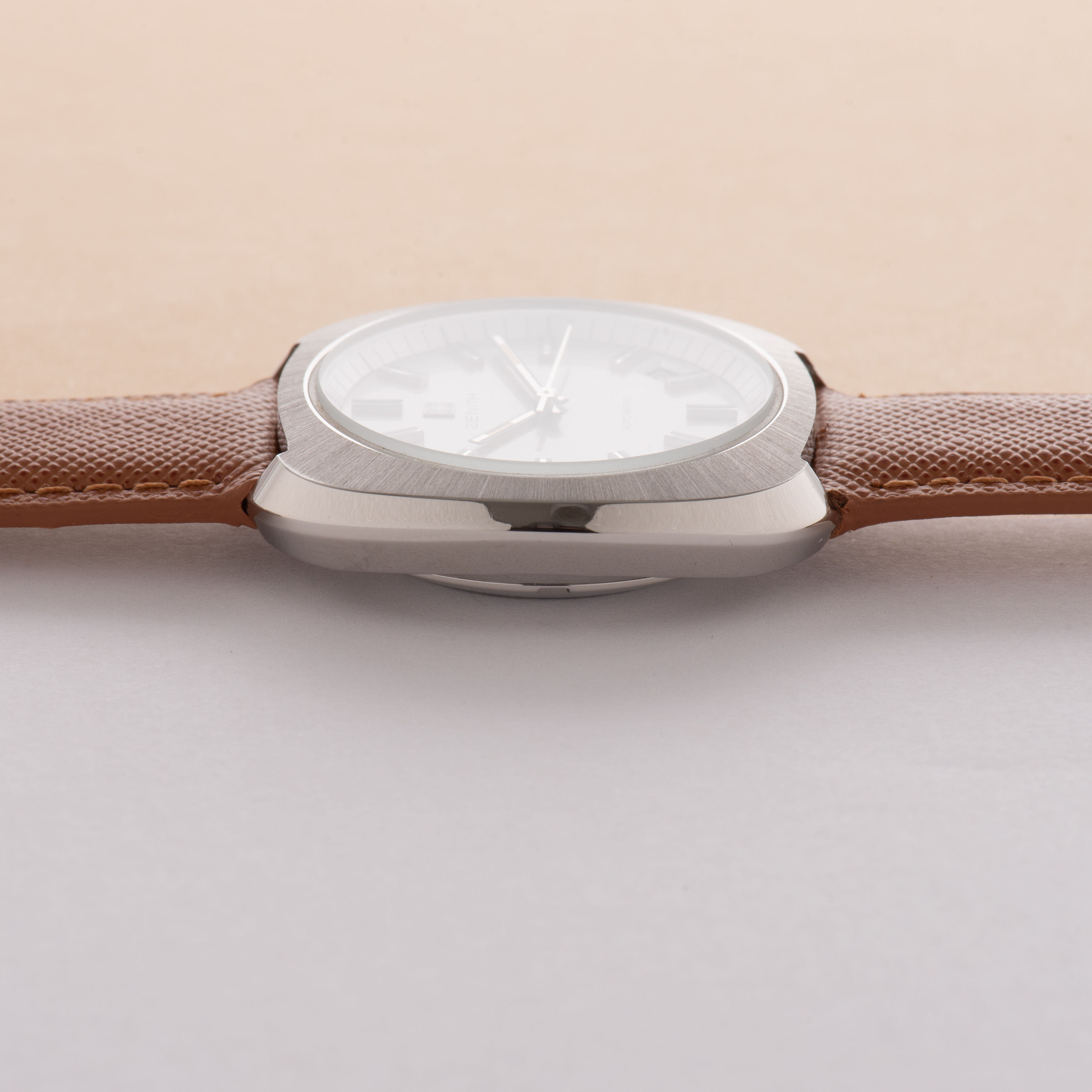 View of Zenith surf automatic cal 2572PC ref 01.1250.380