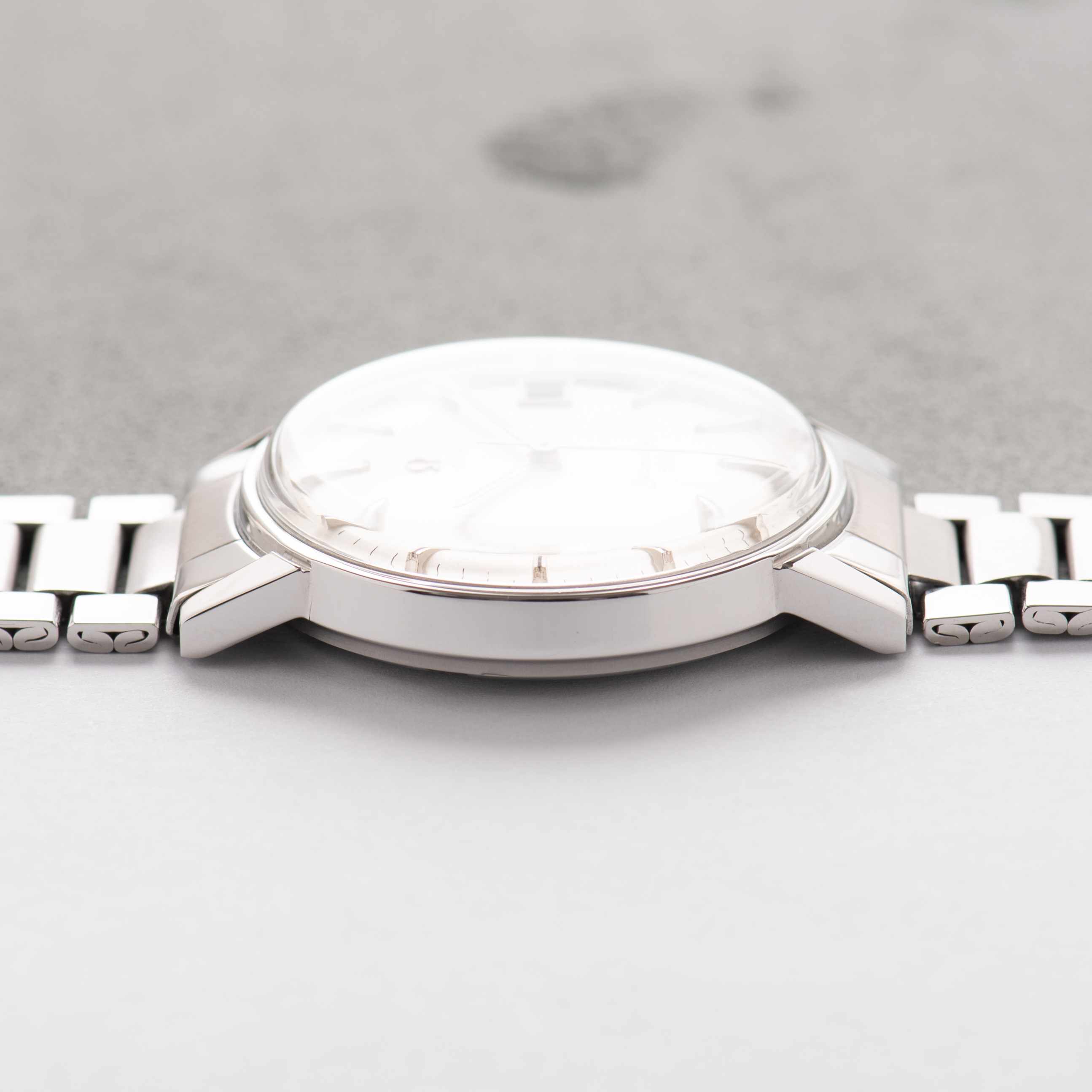 View of Omega Seamaster 600 Date Steel Full Original Date Ref 136.011 from 1966