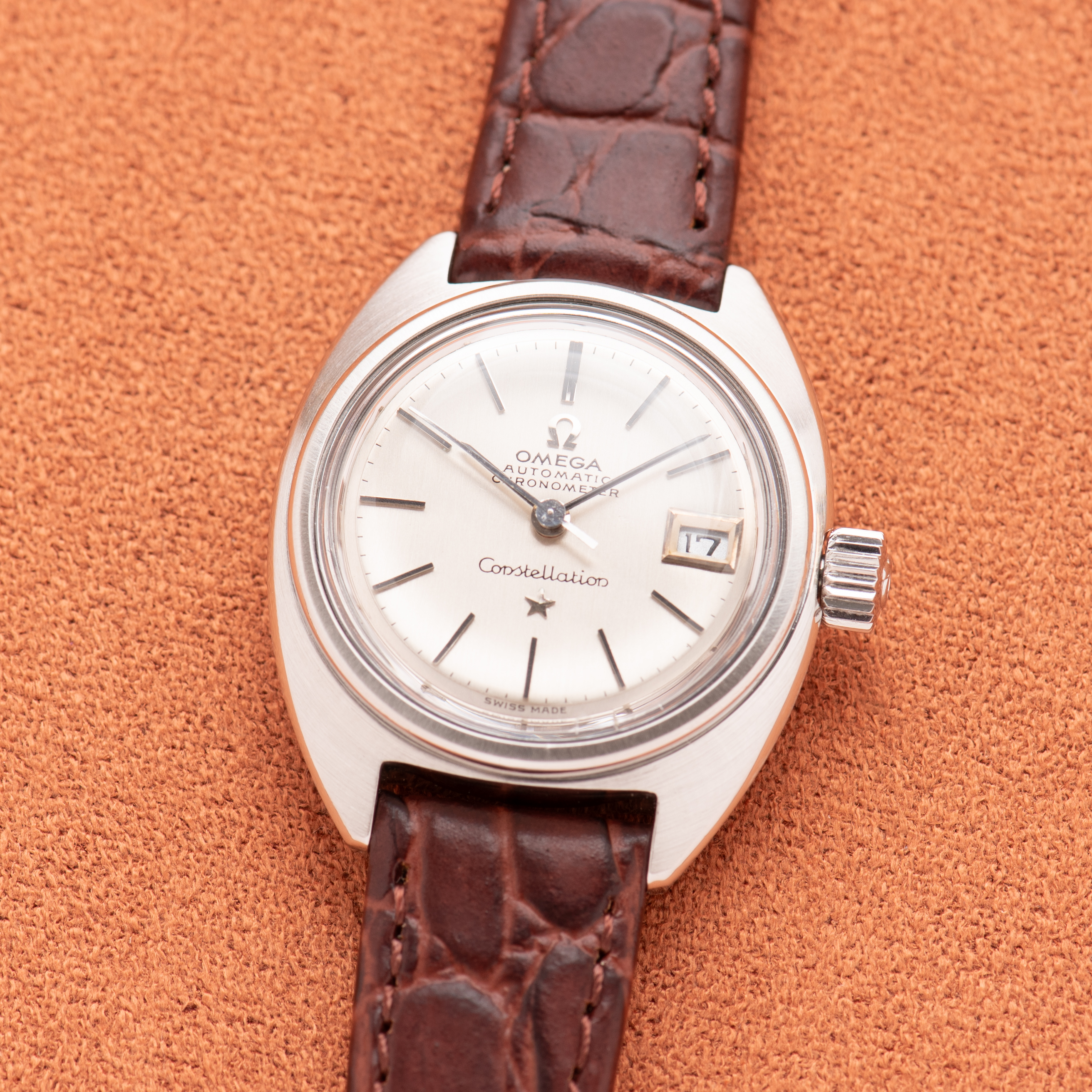 Vue de Omega Automatic Chronometer Constellation Silver Dial Réf 568.001 from 1968