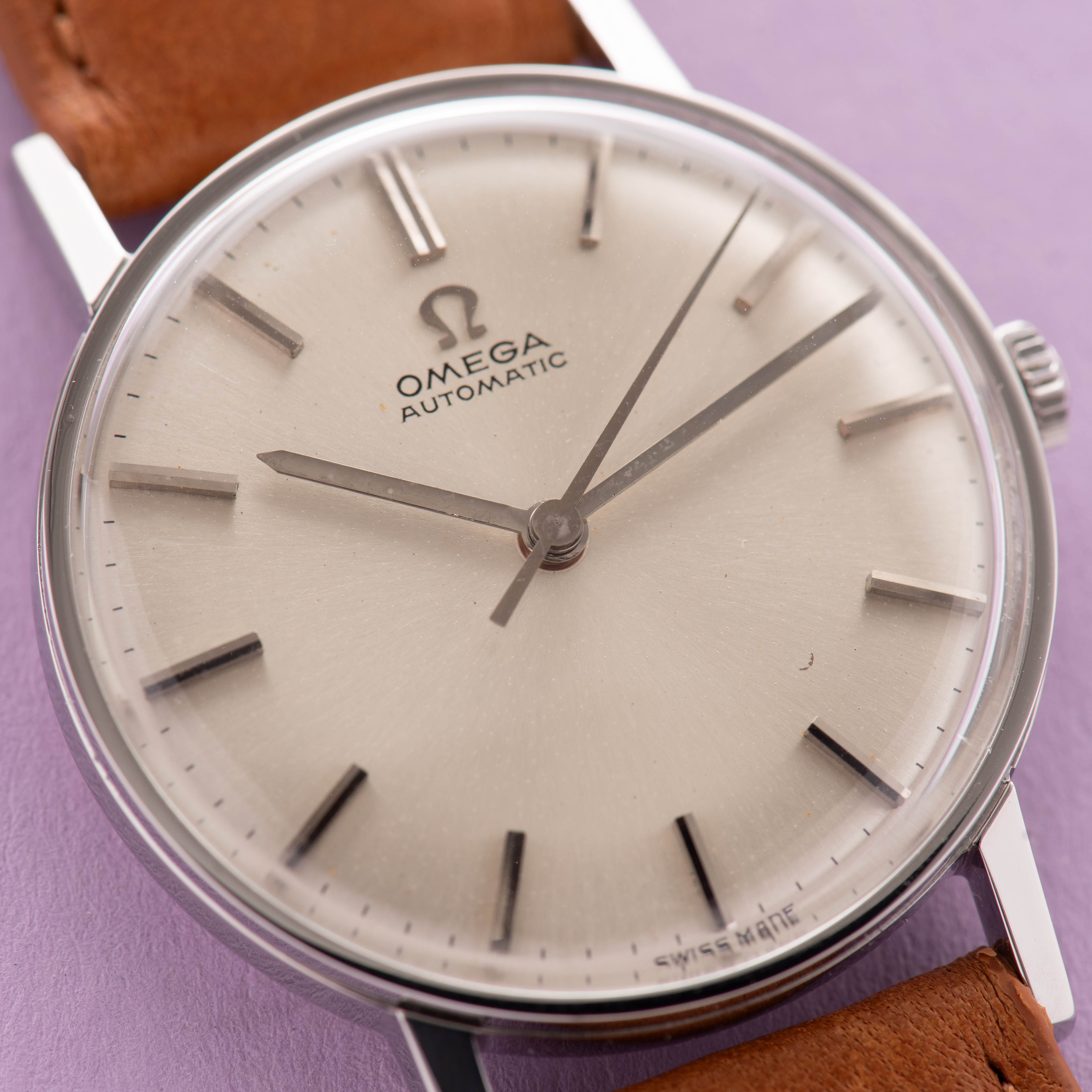 Vue de Omega Automatic Dress Watch Steel from 1963 Réf 161.002 SC