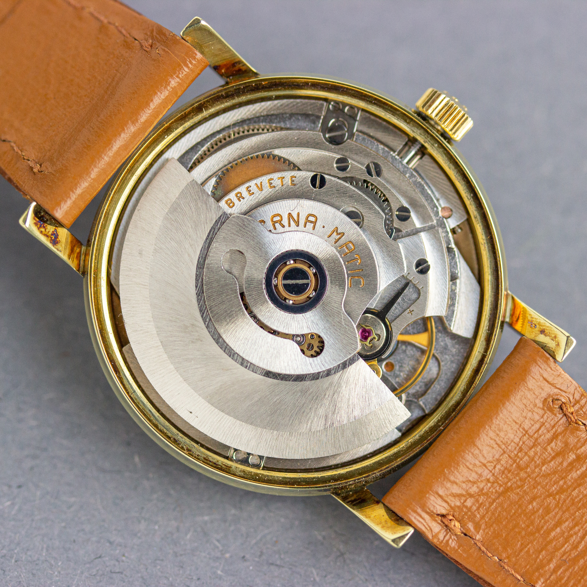 Zicht op Eterna-Matic 1000 cal 1579K