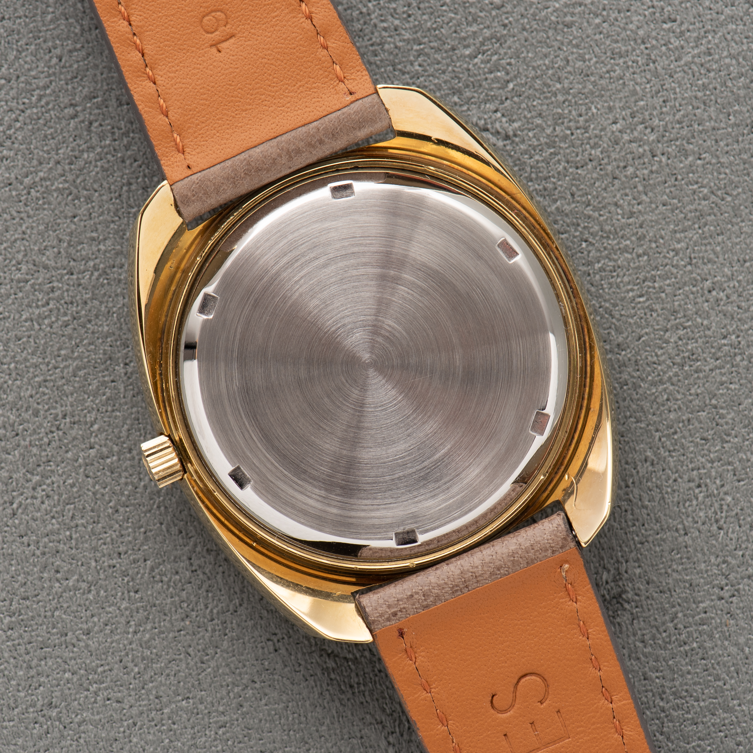 Vue de Omega Electronic F300 Hz Genève Chronometer Silver Dial Réf 198.030 from 1972